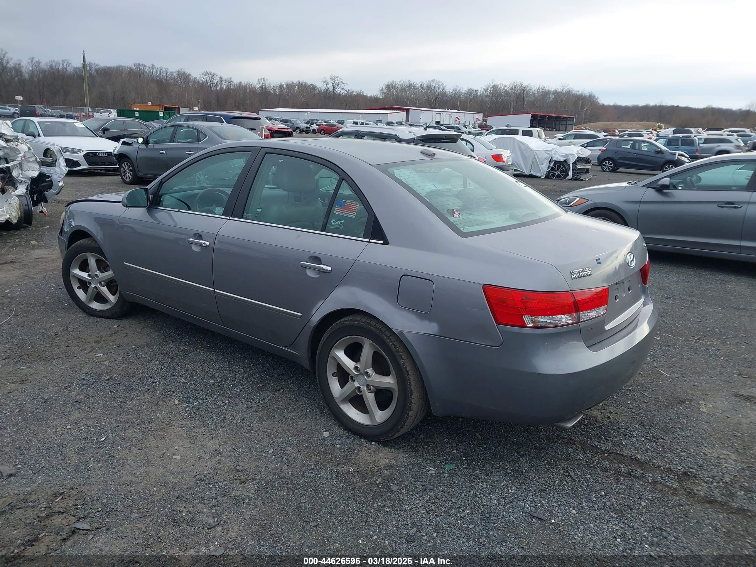HYUNDAI SONATA image 3