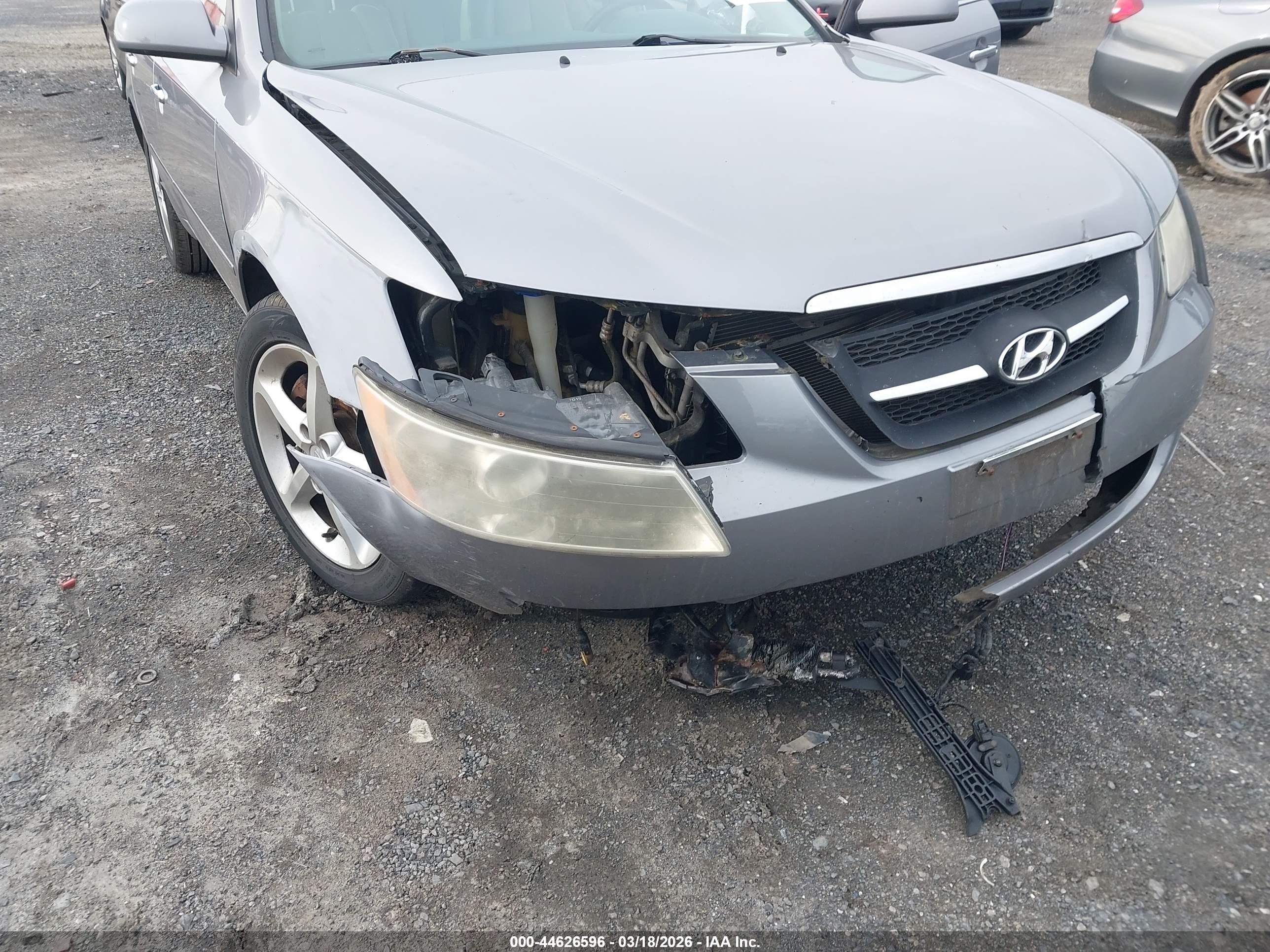 HYUNDAI SONATA image 6