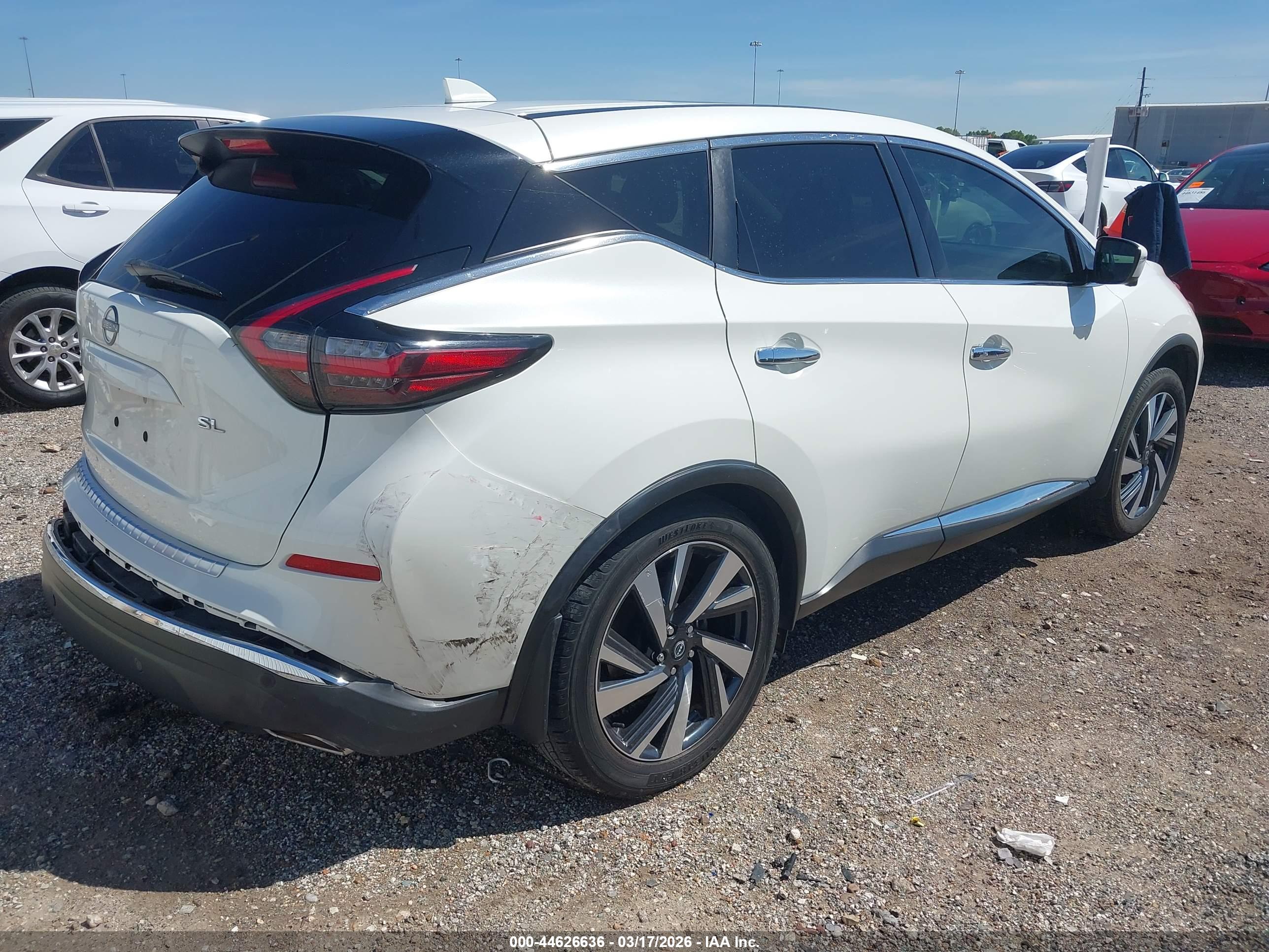NISSAN MURANO image 4