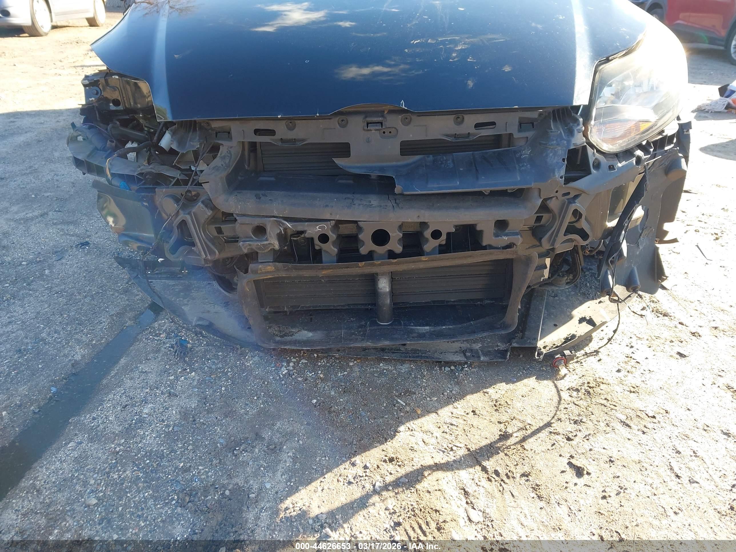 FORD FOCUS image 6