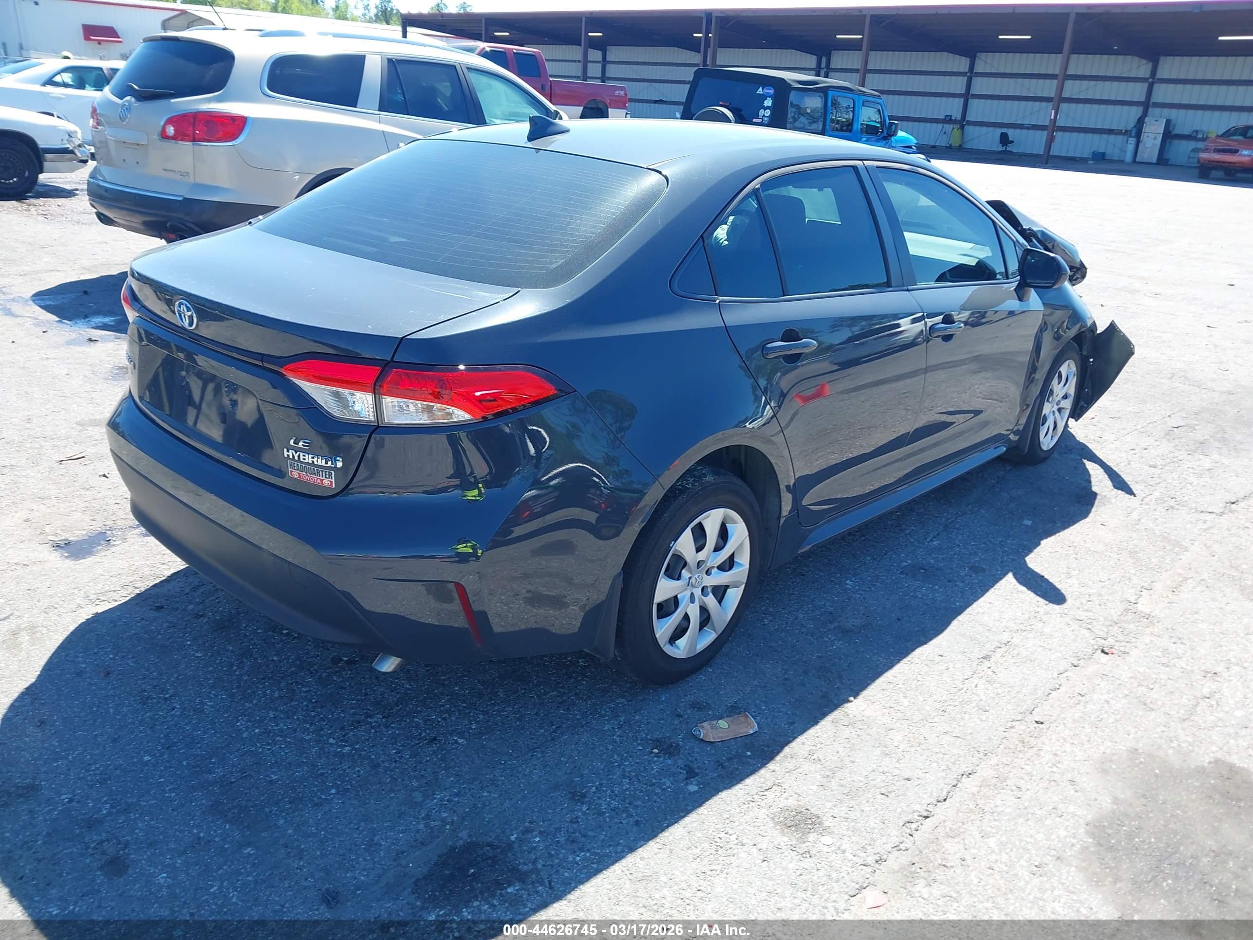 TOYOTA COROLLA image 4