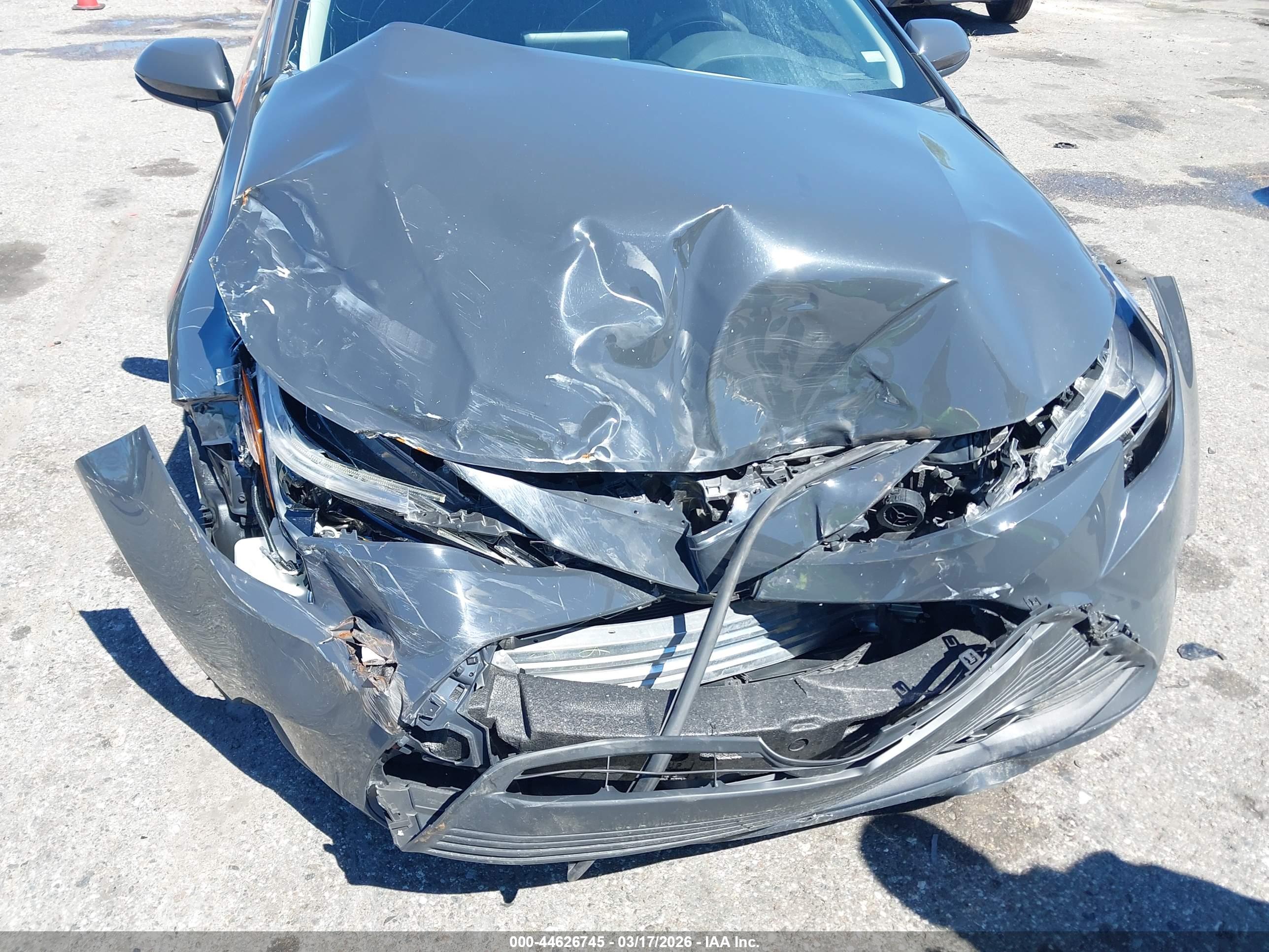 TOYOTA COROLLA image 6