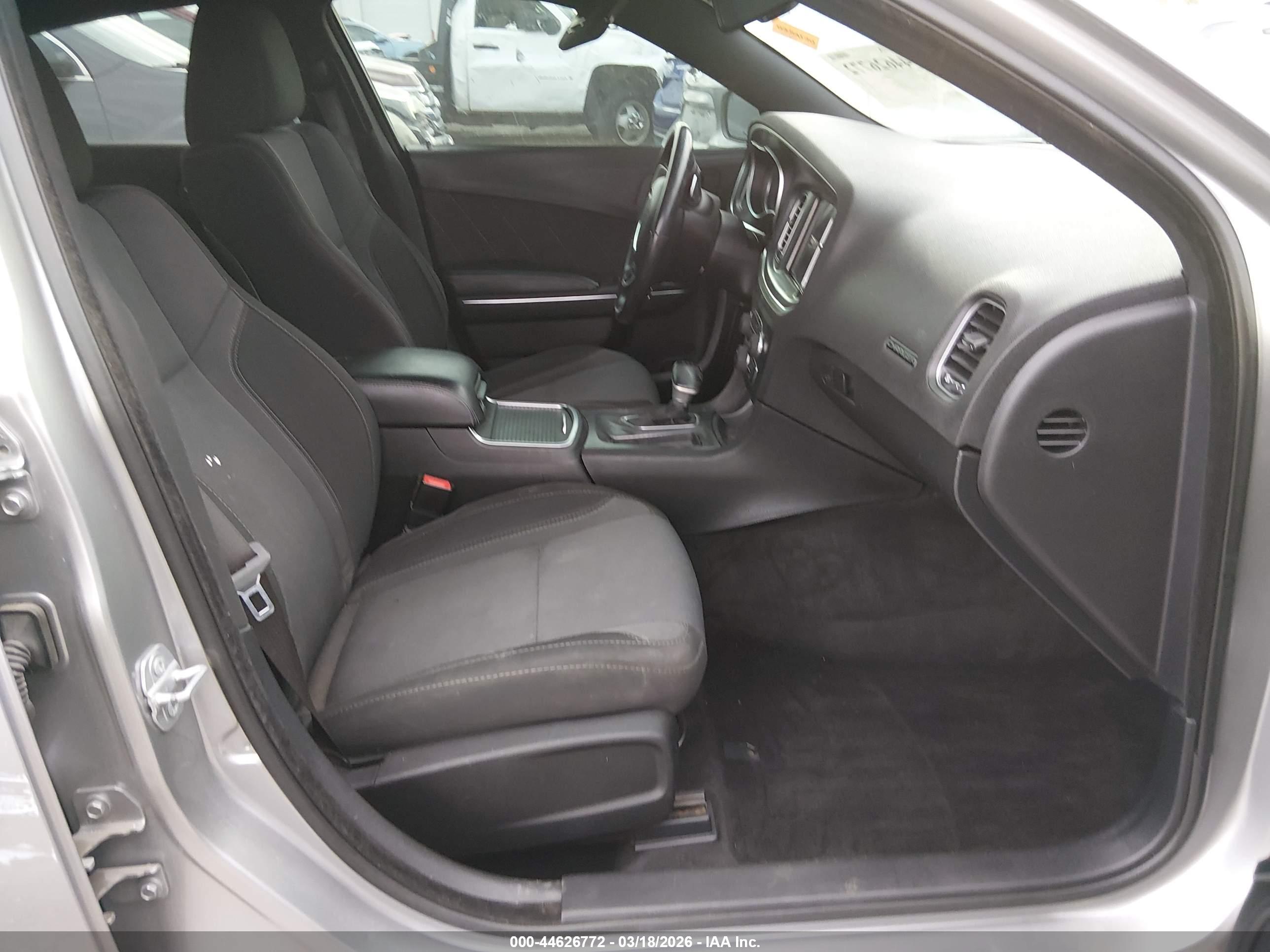 DODGE CHARGER image 5