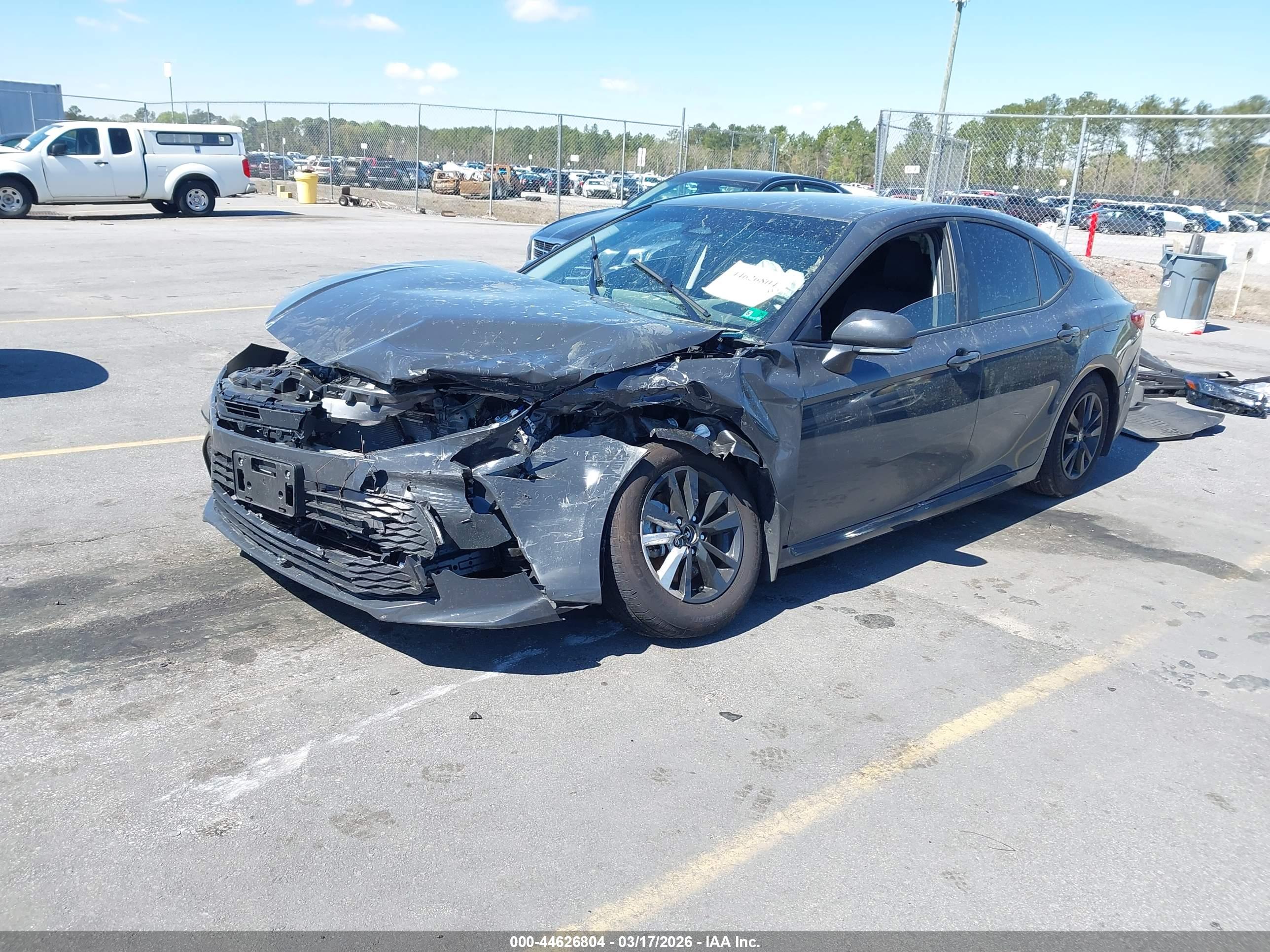 TOYOTA CAMRY image 2