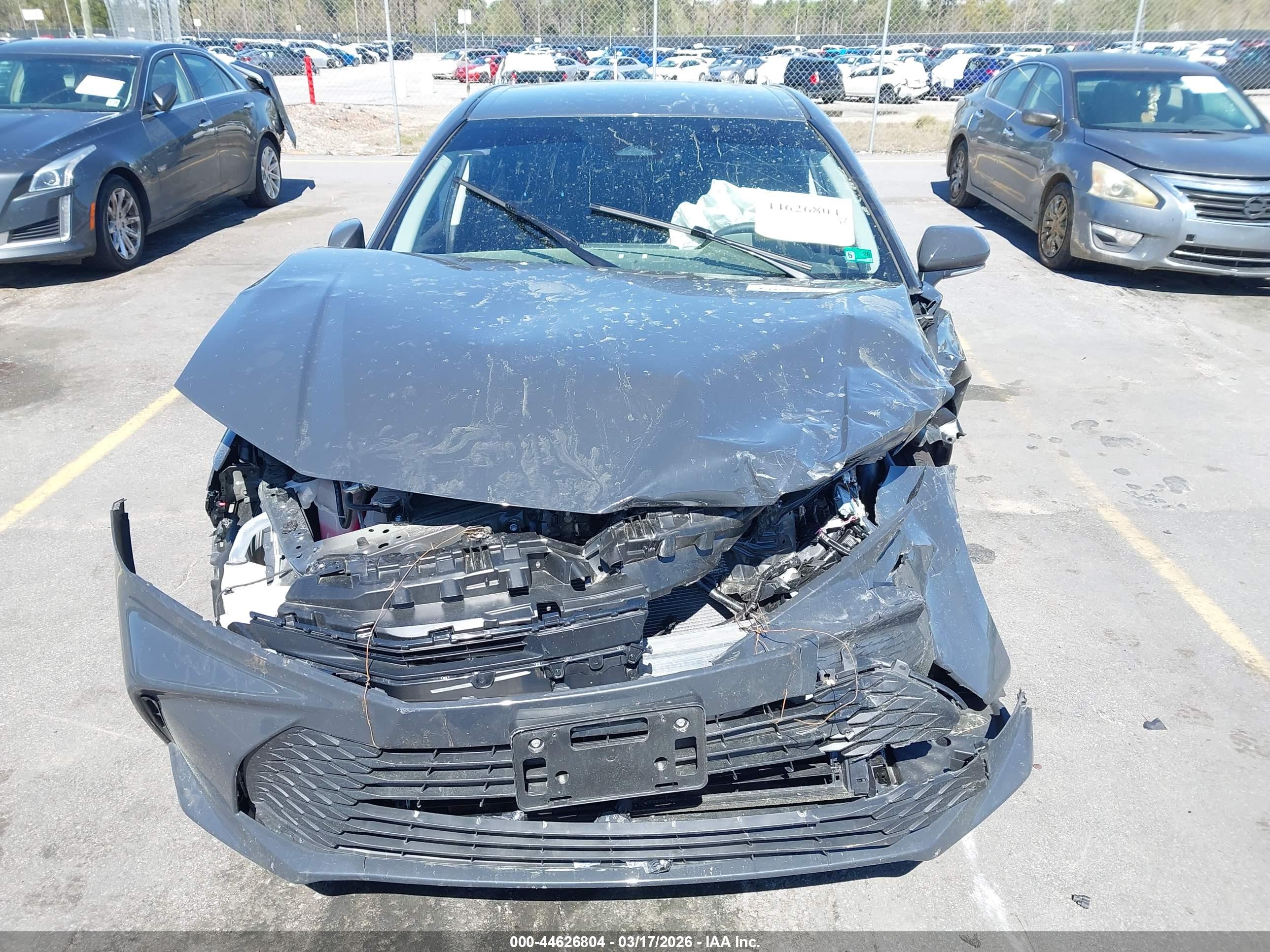 TOYOTA CAMRY image 6