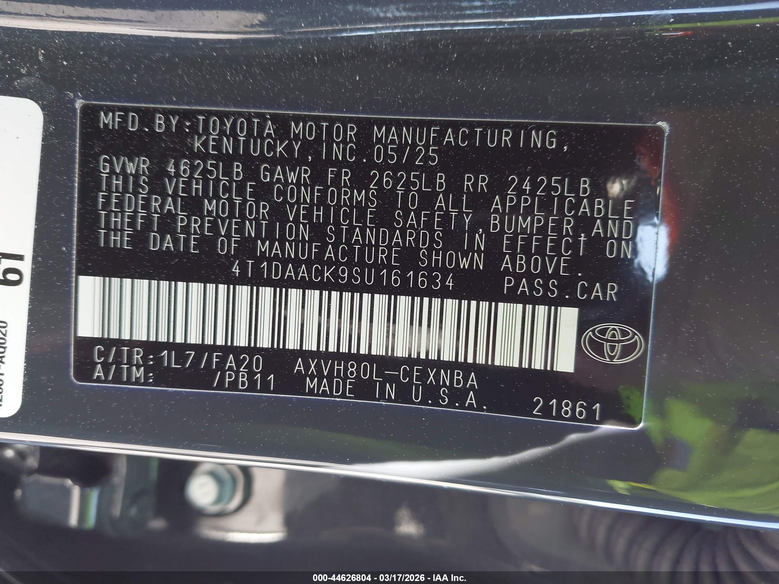 TOYOTA CAMRY image 9