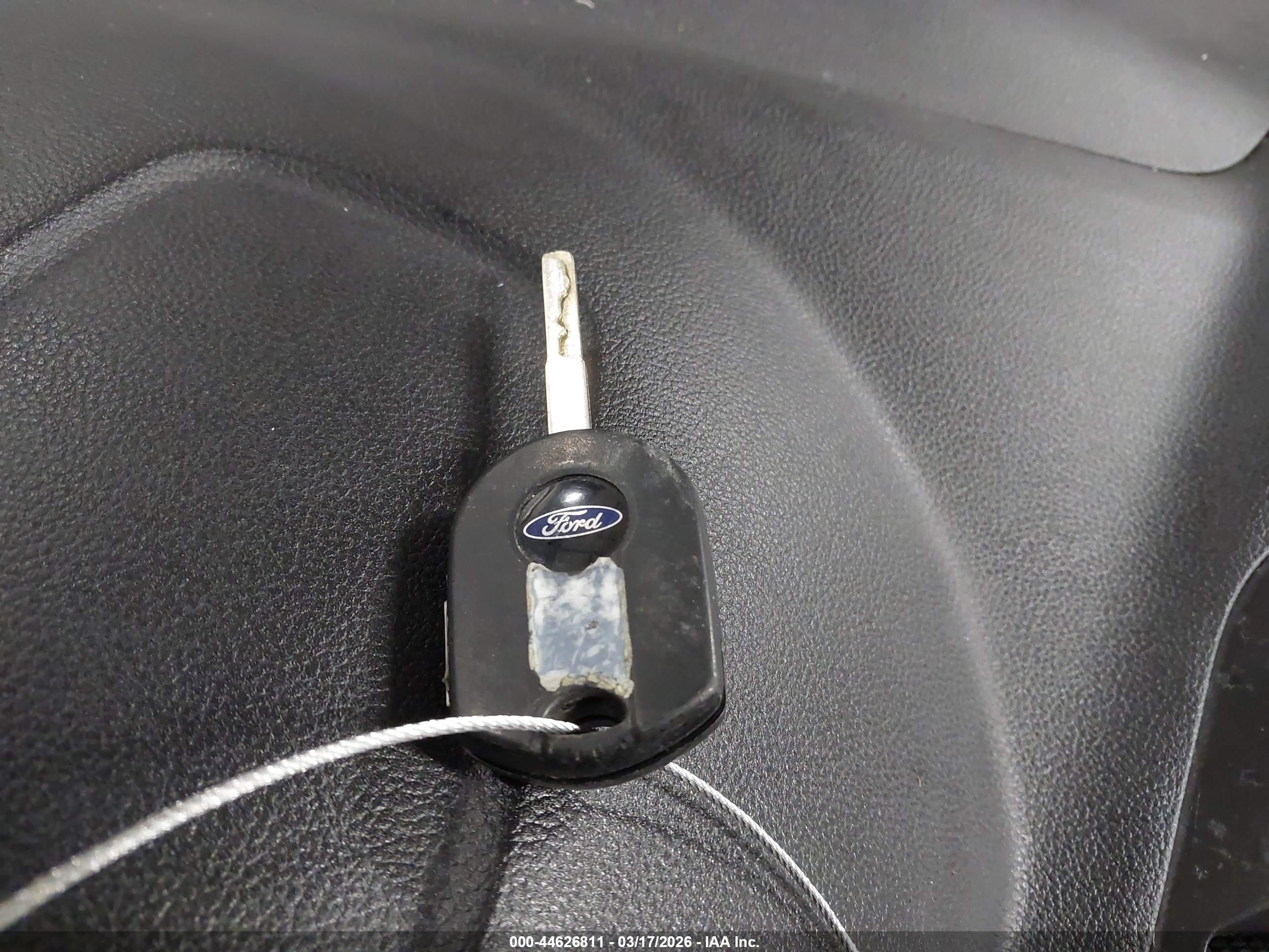 FORD ESCAPE image 11