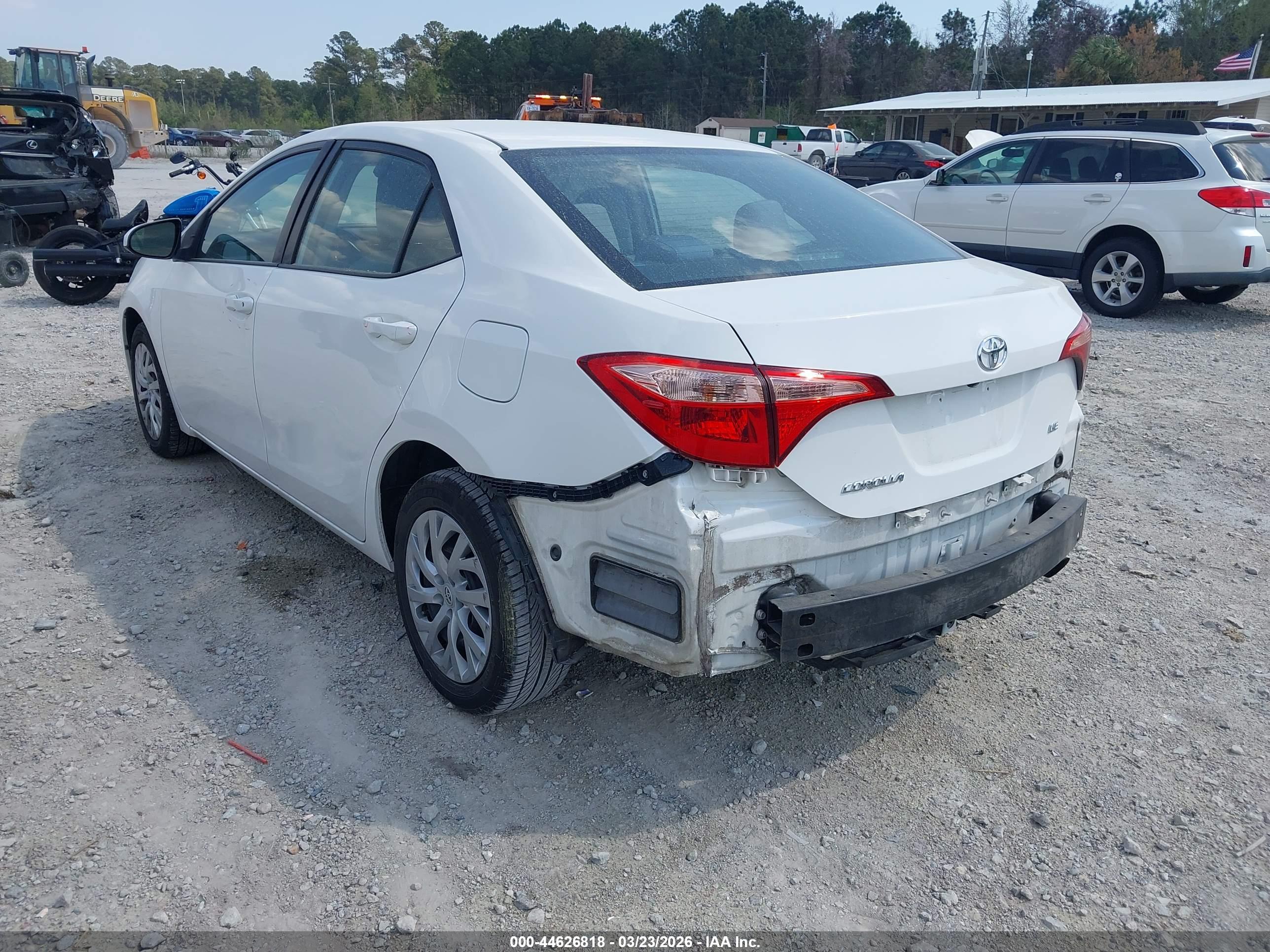 TOYOTA COROLLA image 3