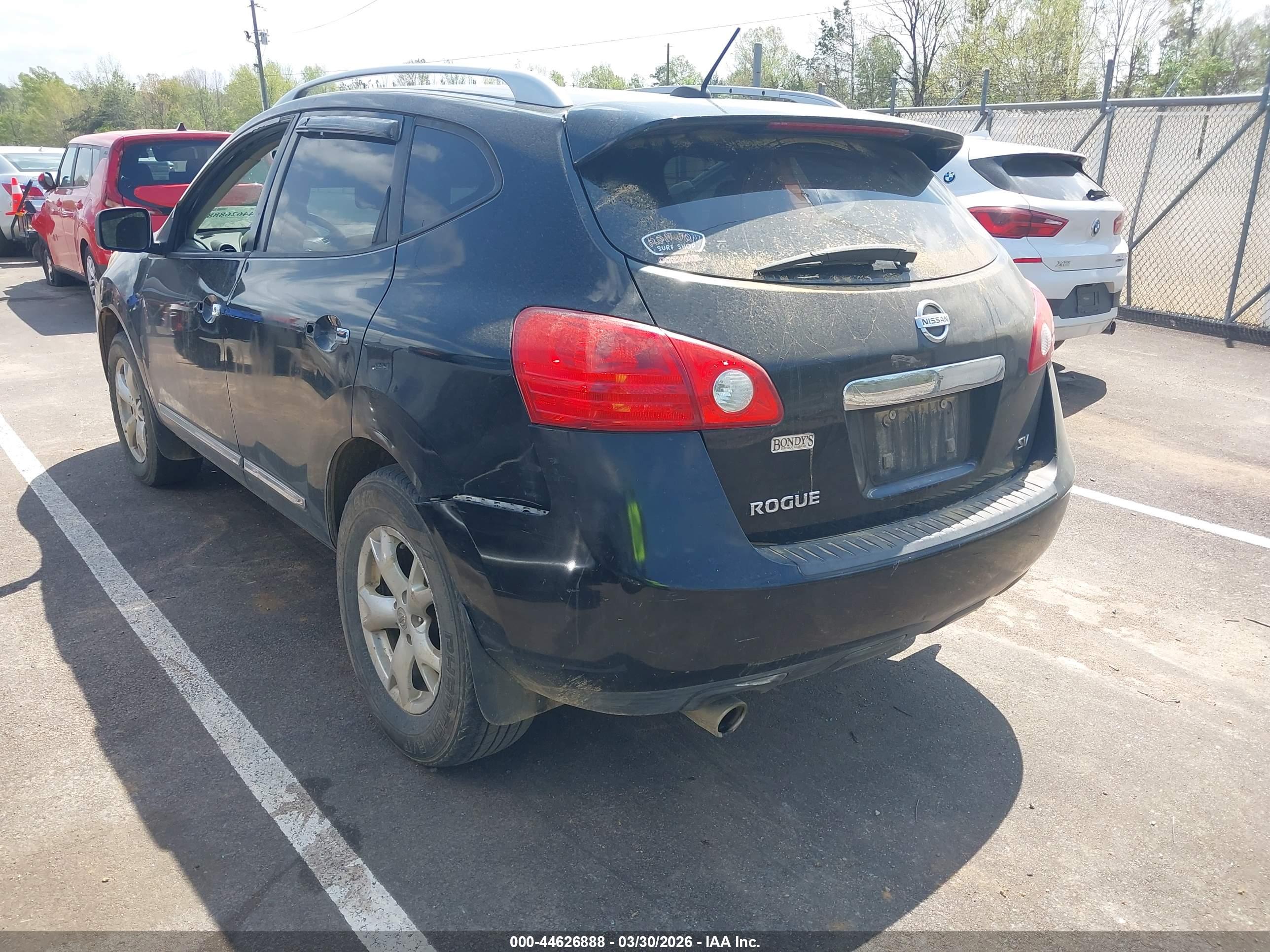 NISSAN ROGUE image 3