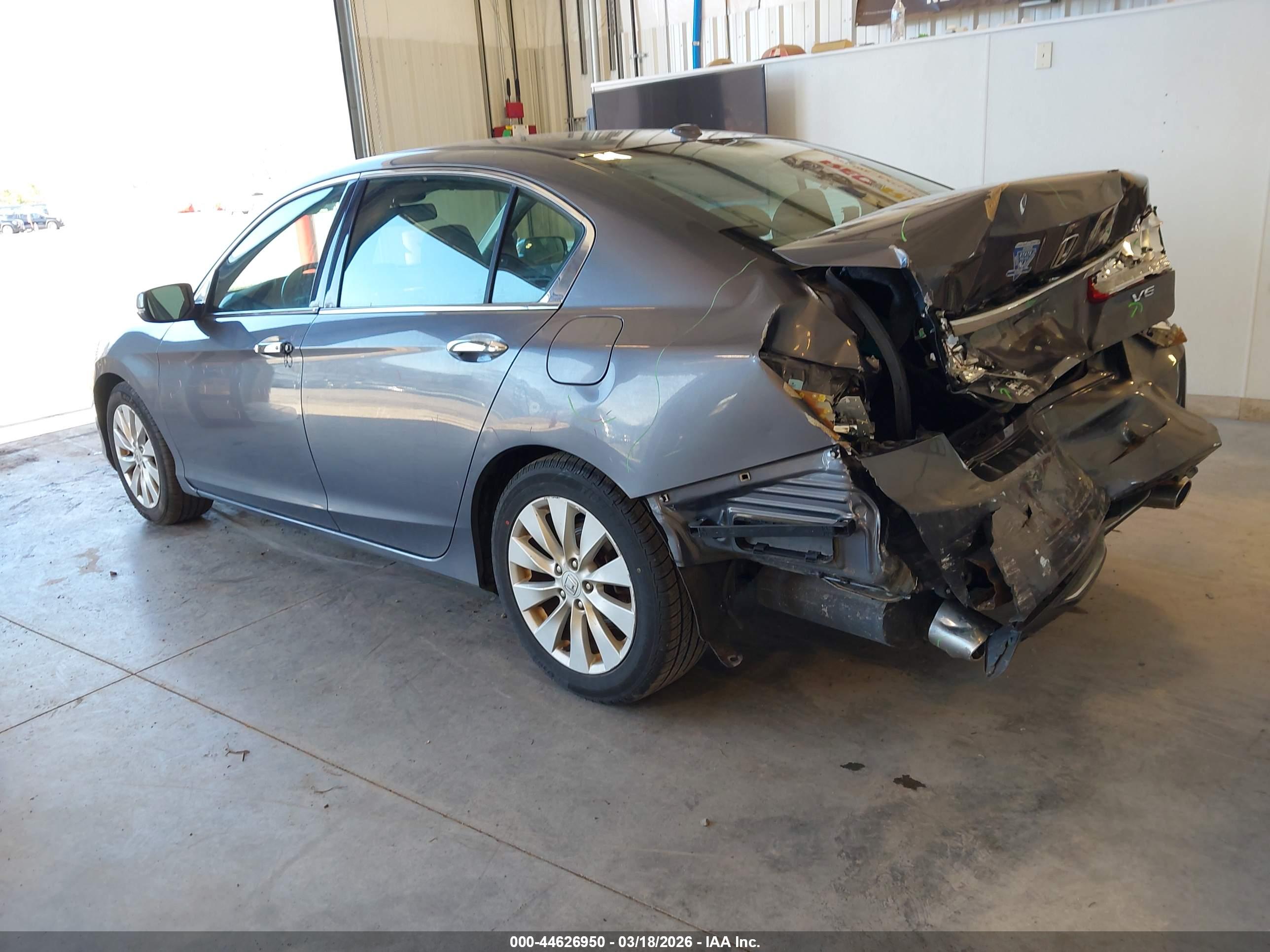 HONDA ACCORD image 3