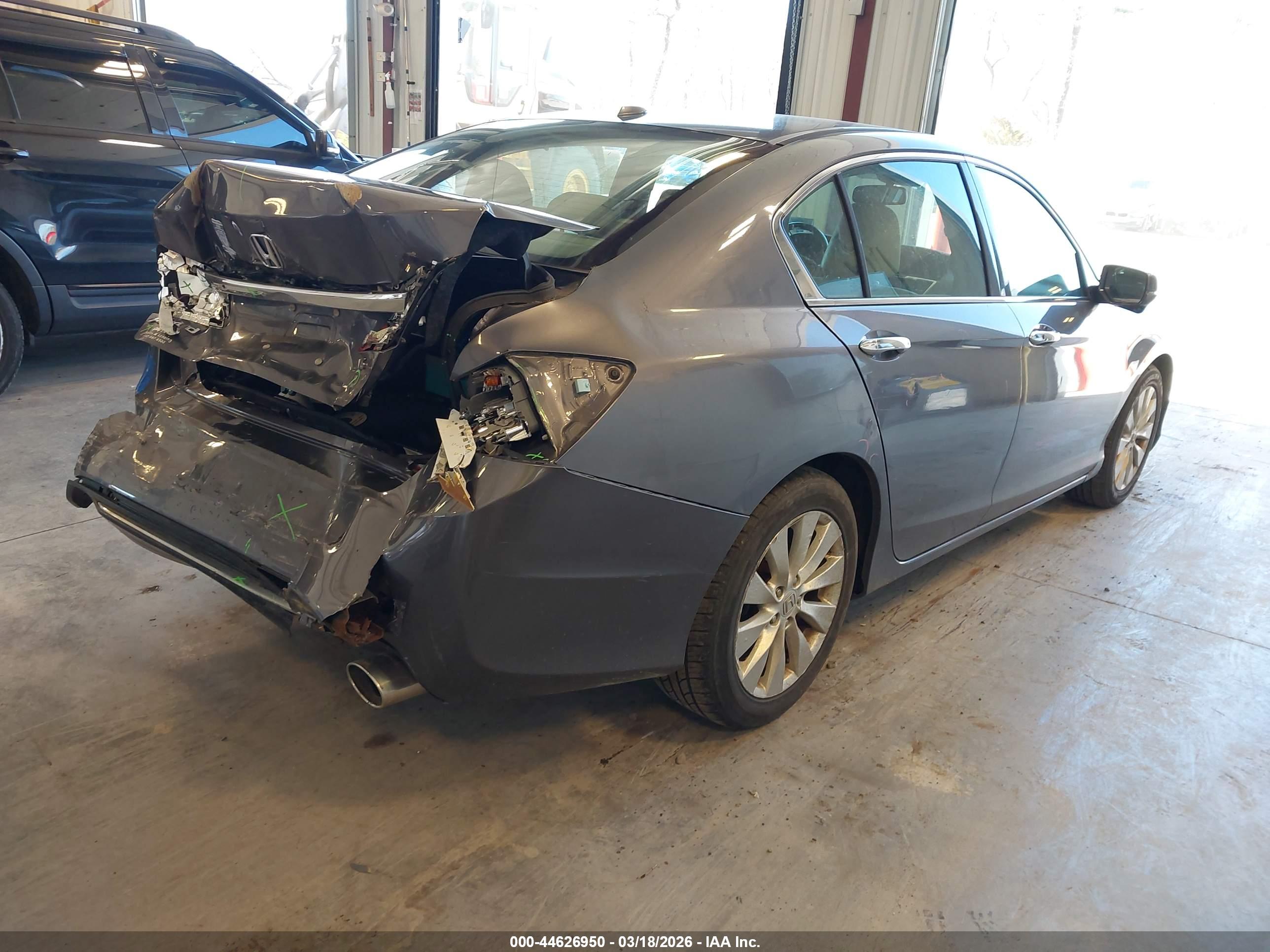 HONDA ACCORD image 4
