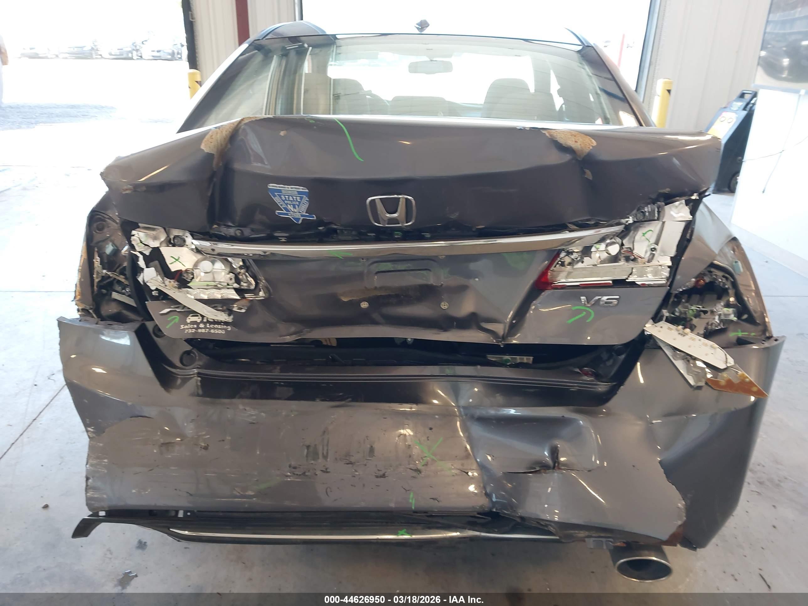 HONDA ACCORD image 6
