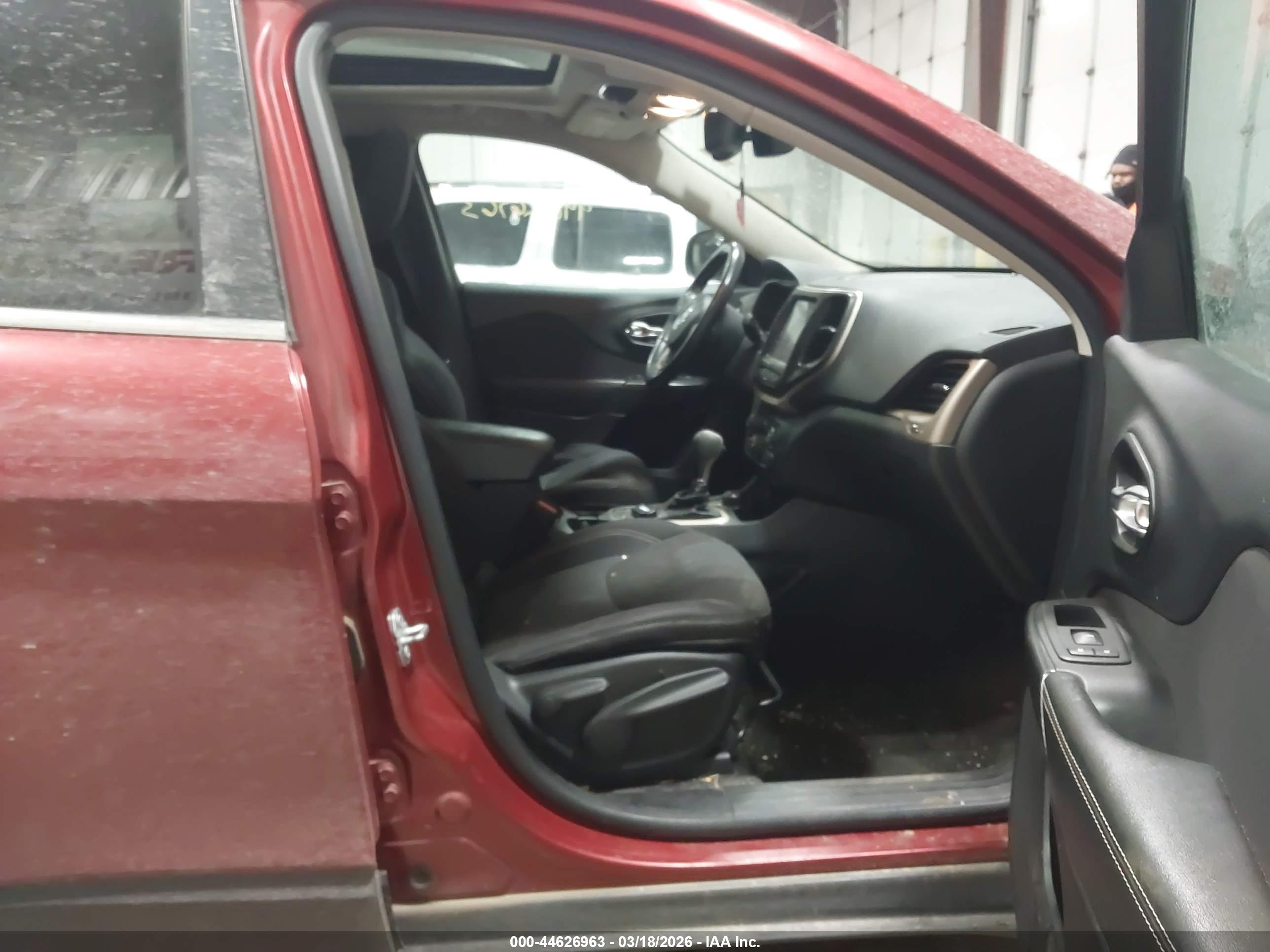 JEEP CHEROKEE image 5