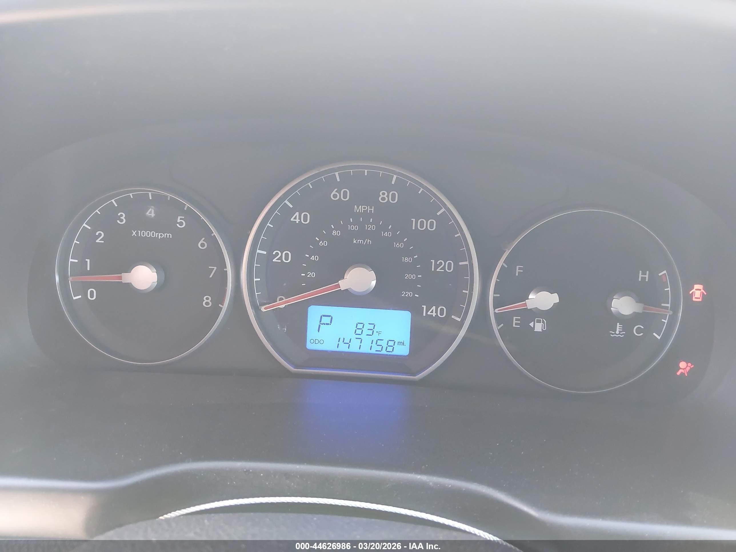HYUNDAI SANTA image 7