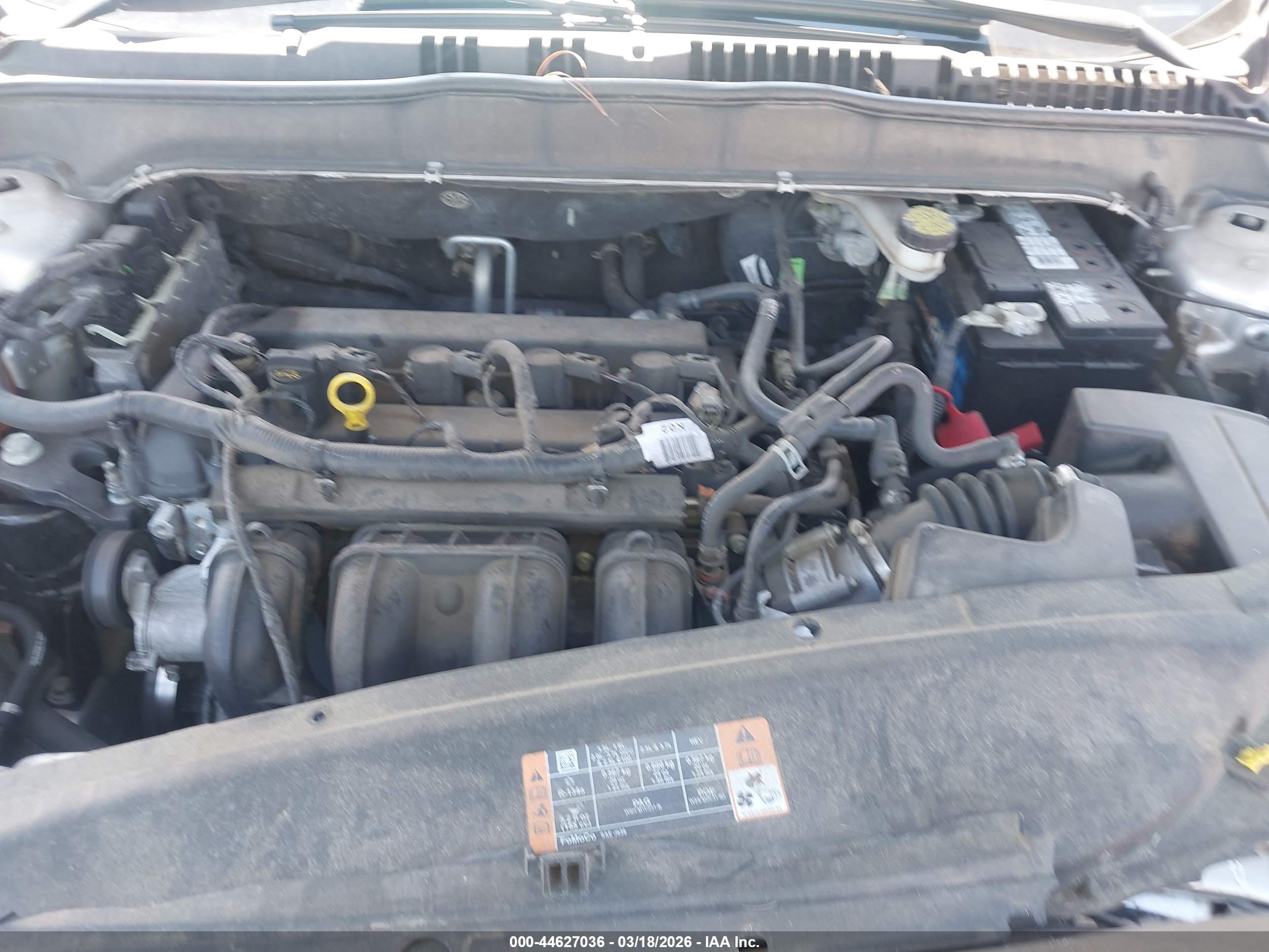 FORD FUSION image 10