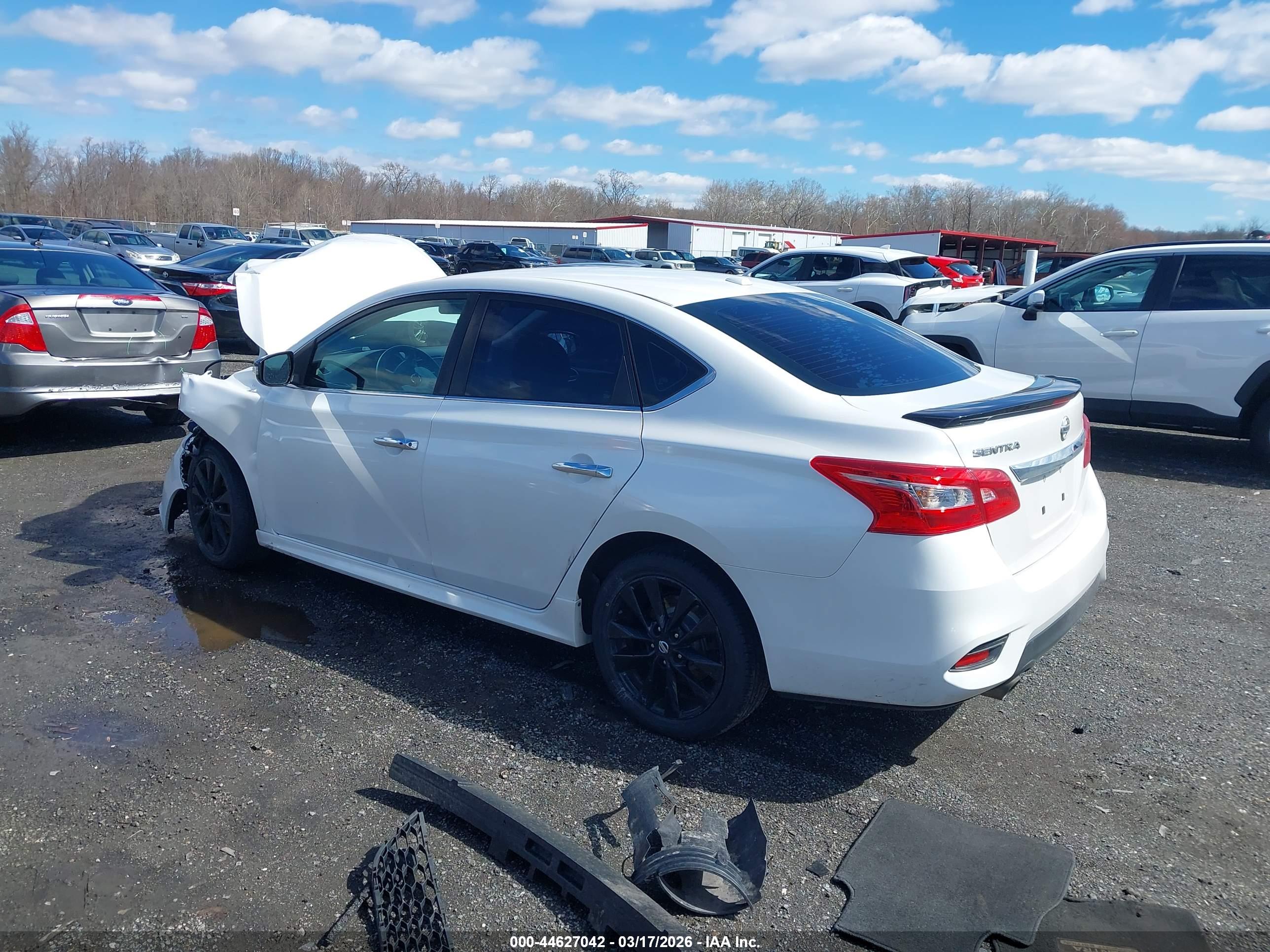 NISSAN SENTRA image 3