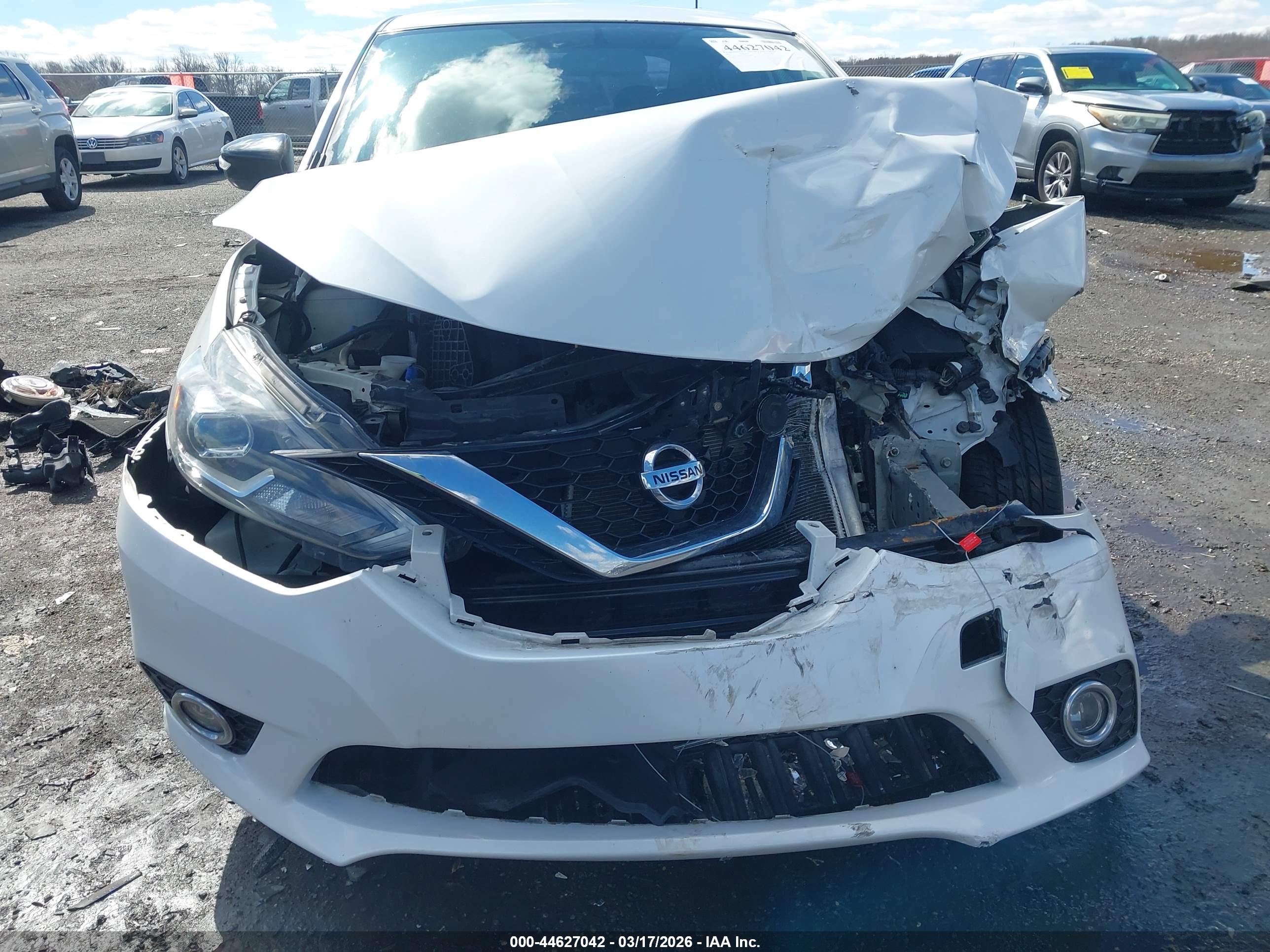NISSAN SENTRA image 6