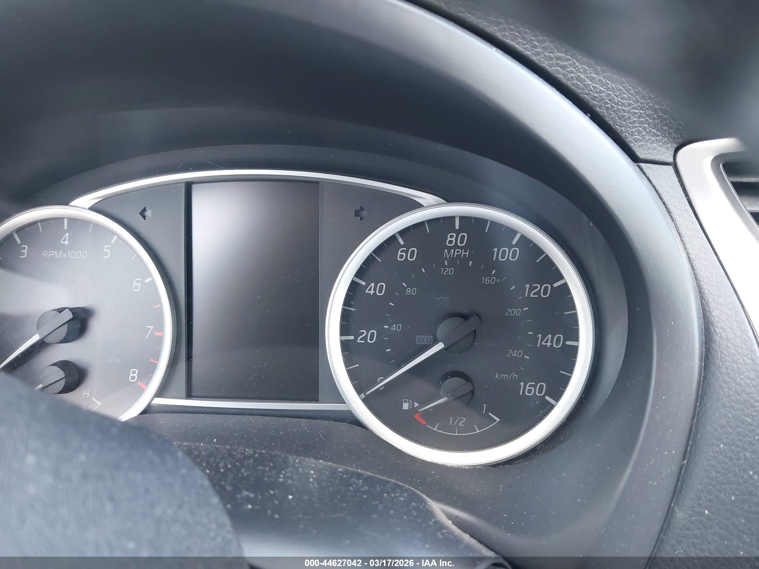 NISSAN SENTRA image 7