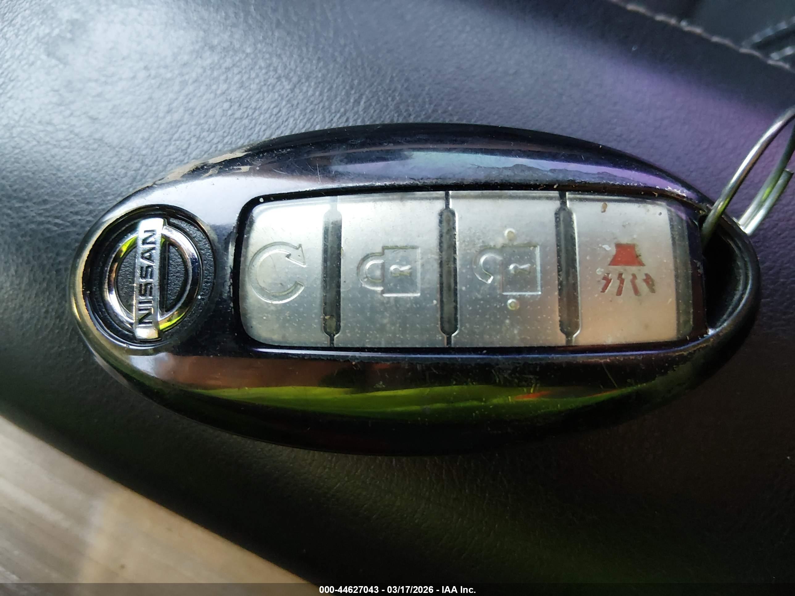 NISSAN MURANO image 11