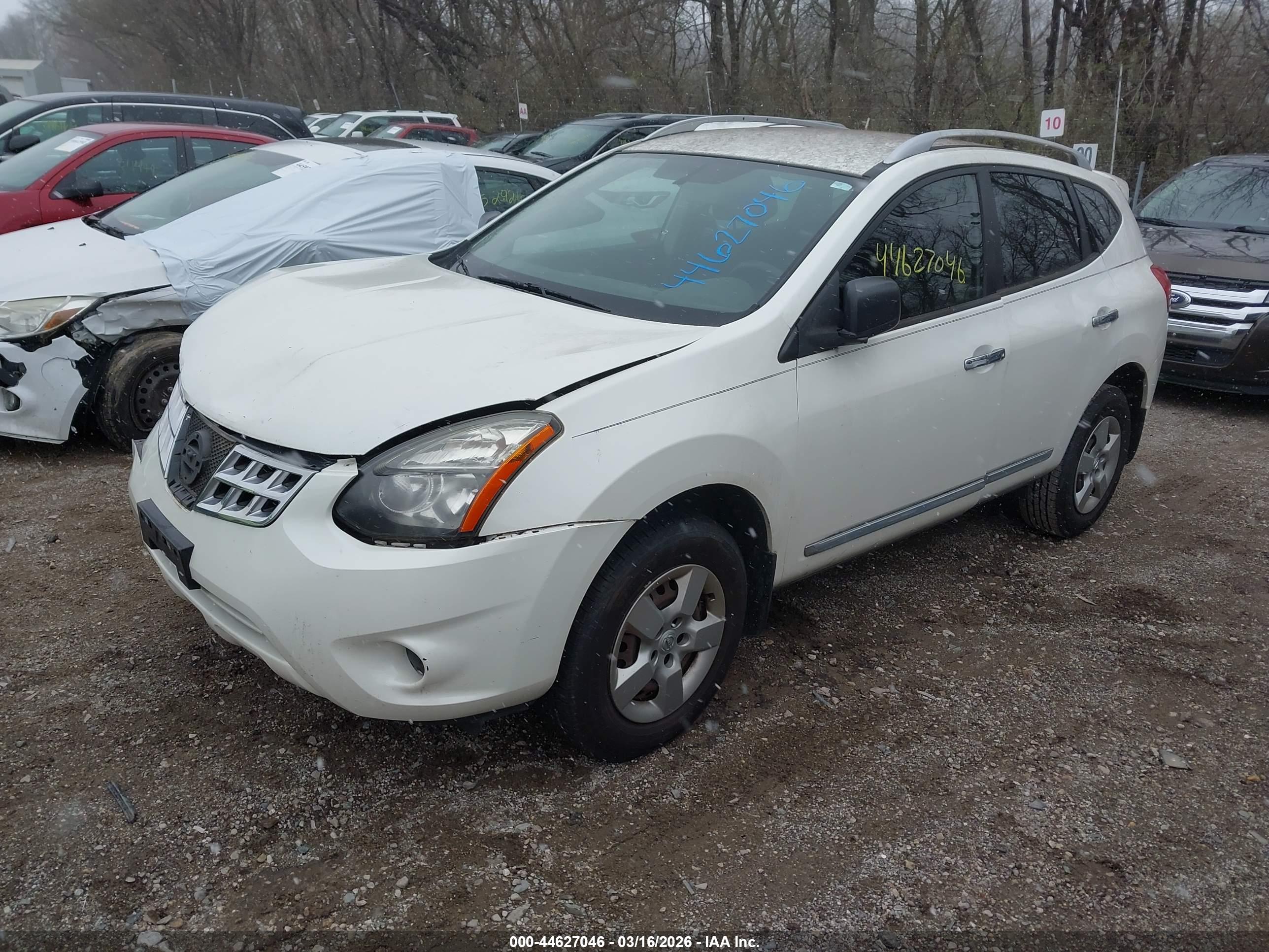 NISSAN ROGUE image 2
