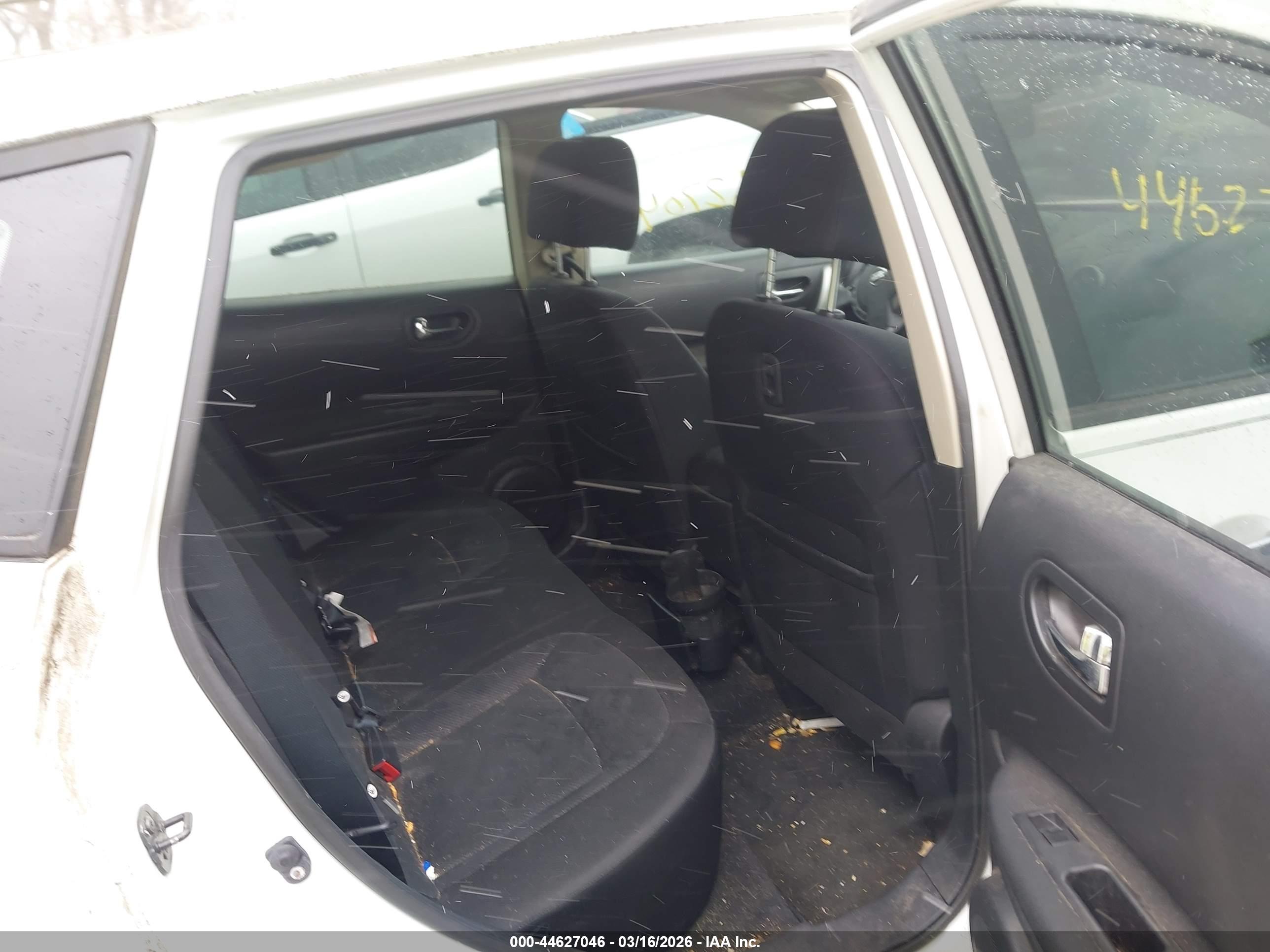 NISSAN ROGUE image 8
