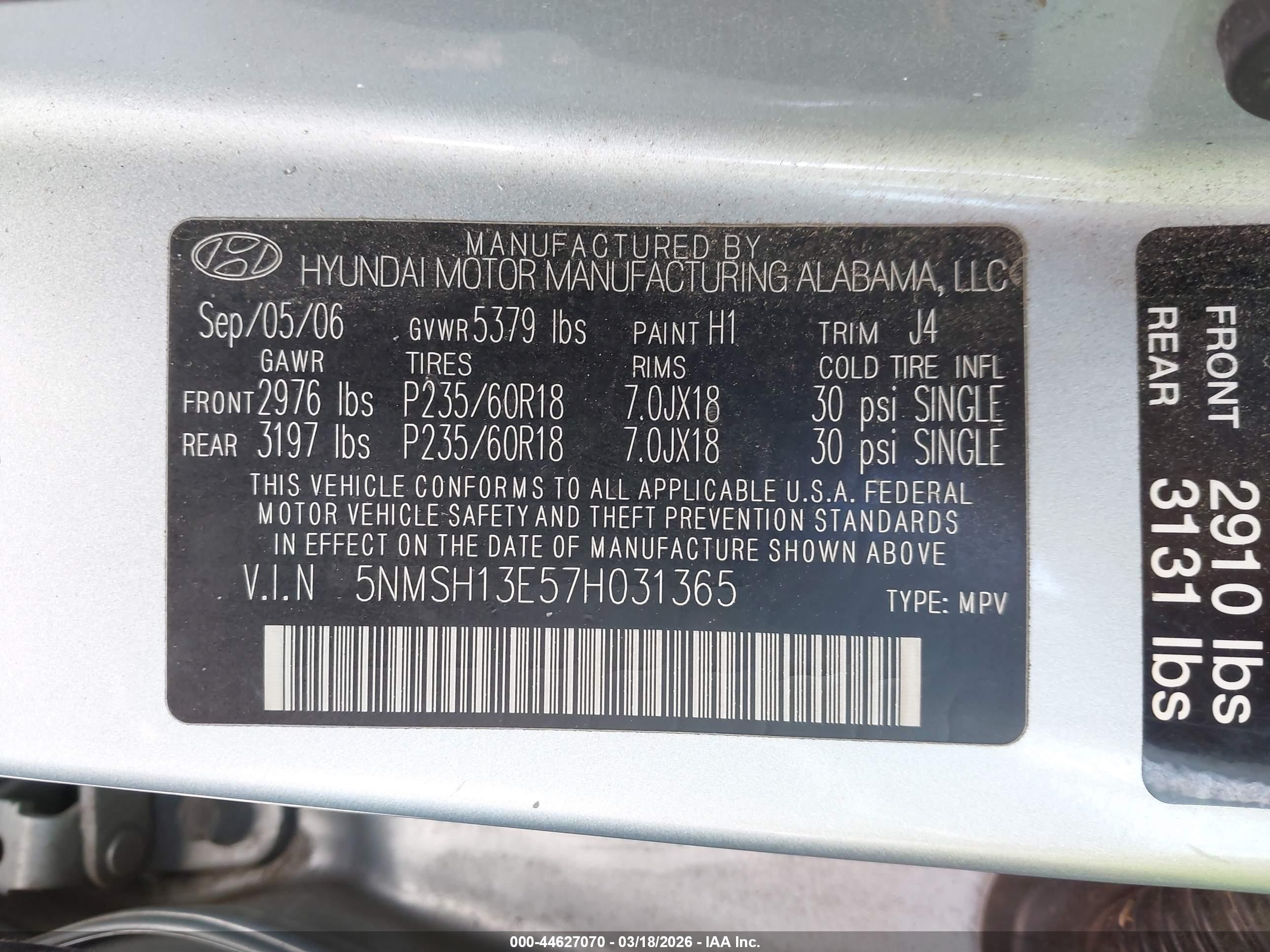 HYUNDAI SANTA image 9