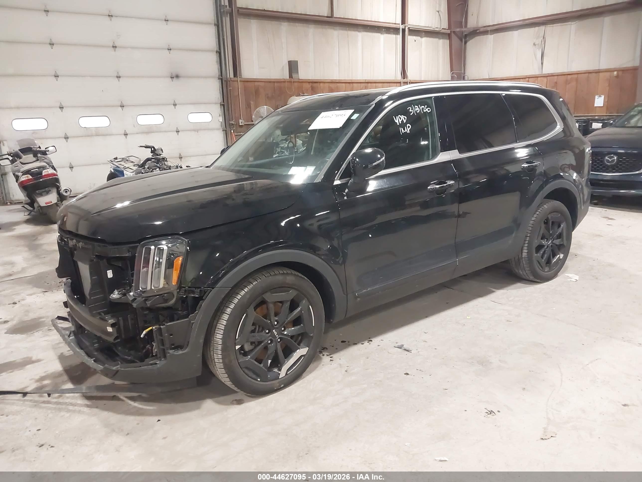 KIA TELLURIDE image 2