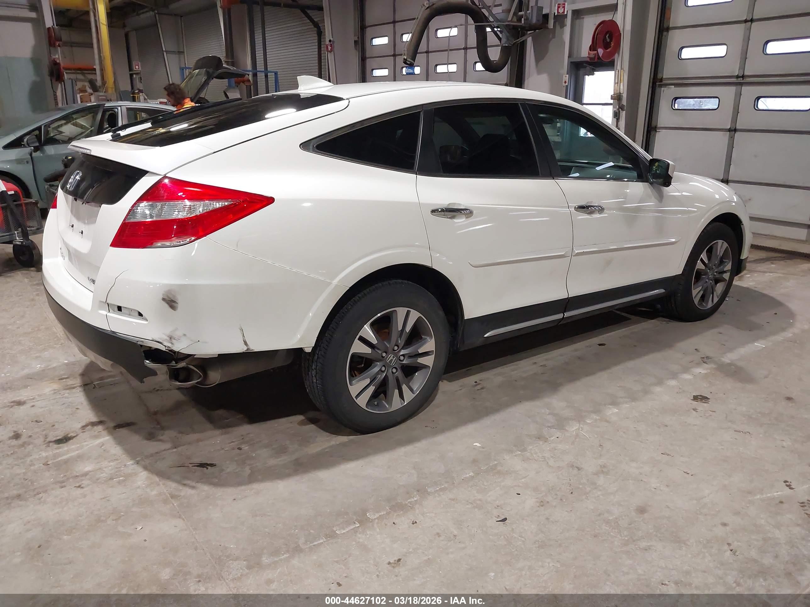 HONDA CROSSTOUR image 4