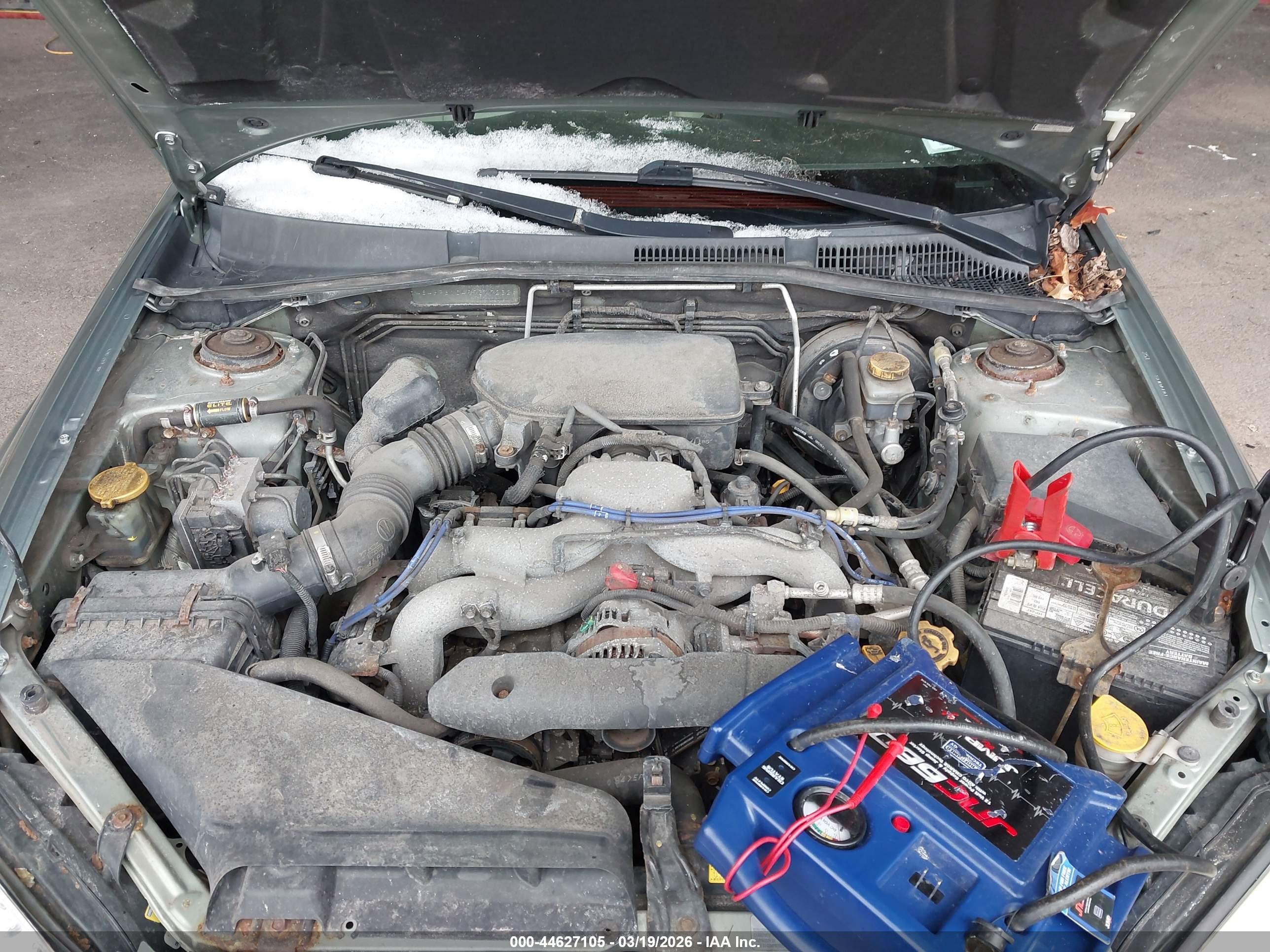 SUBARU OUTBACK image 10