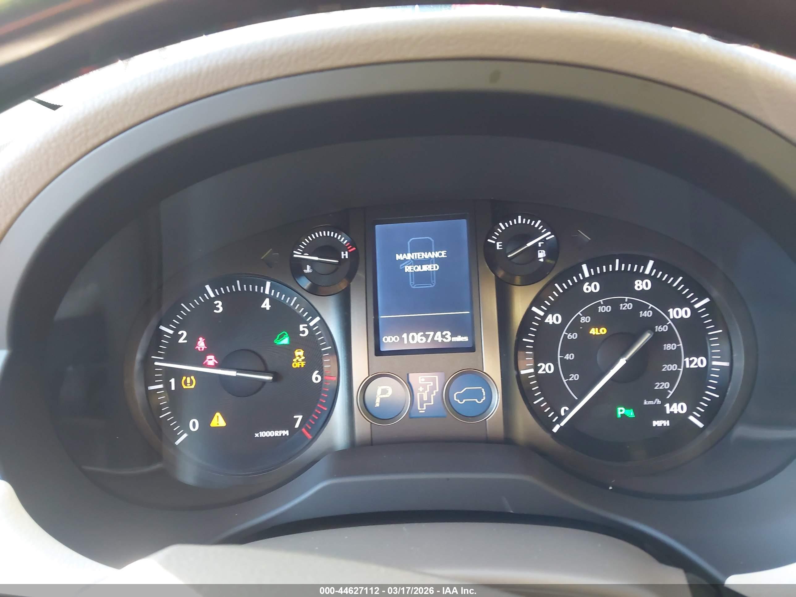 LEXUS GX image 7