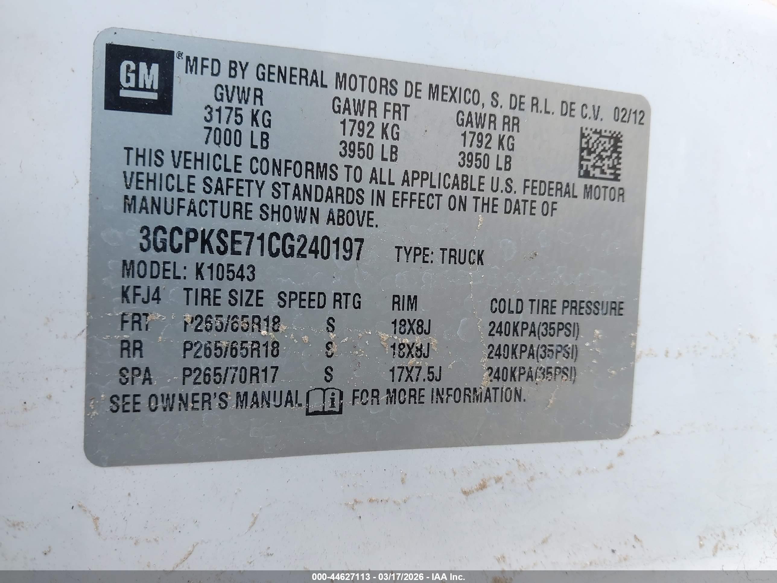 CHEVROLET SILVERADO image 9