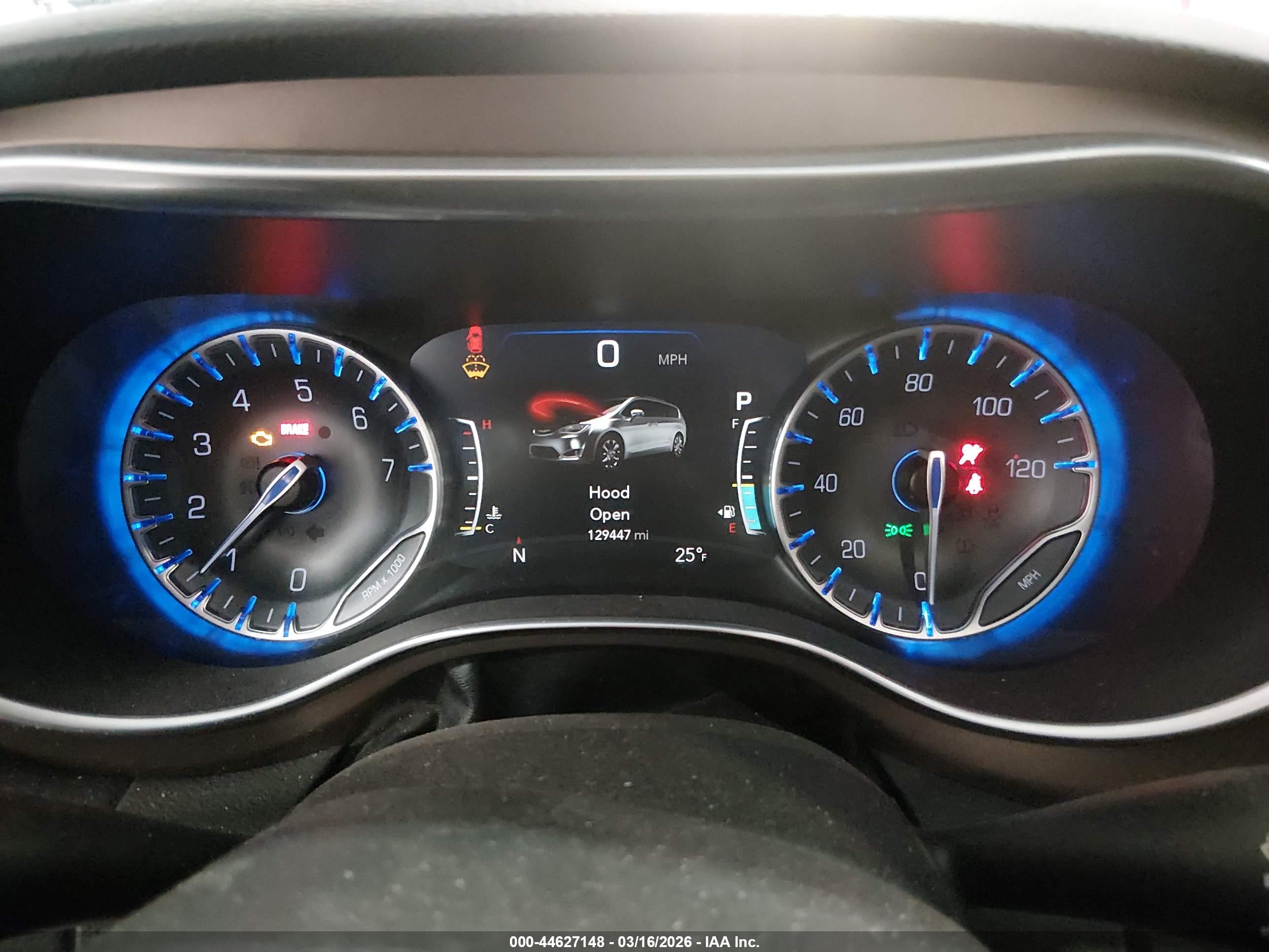 CHRYSLER PACIFICA image 7