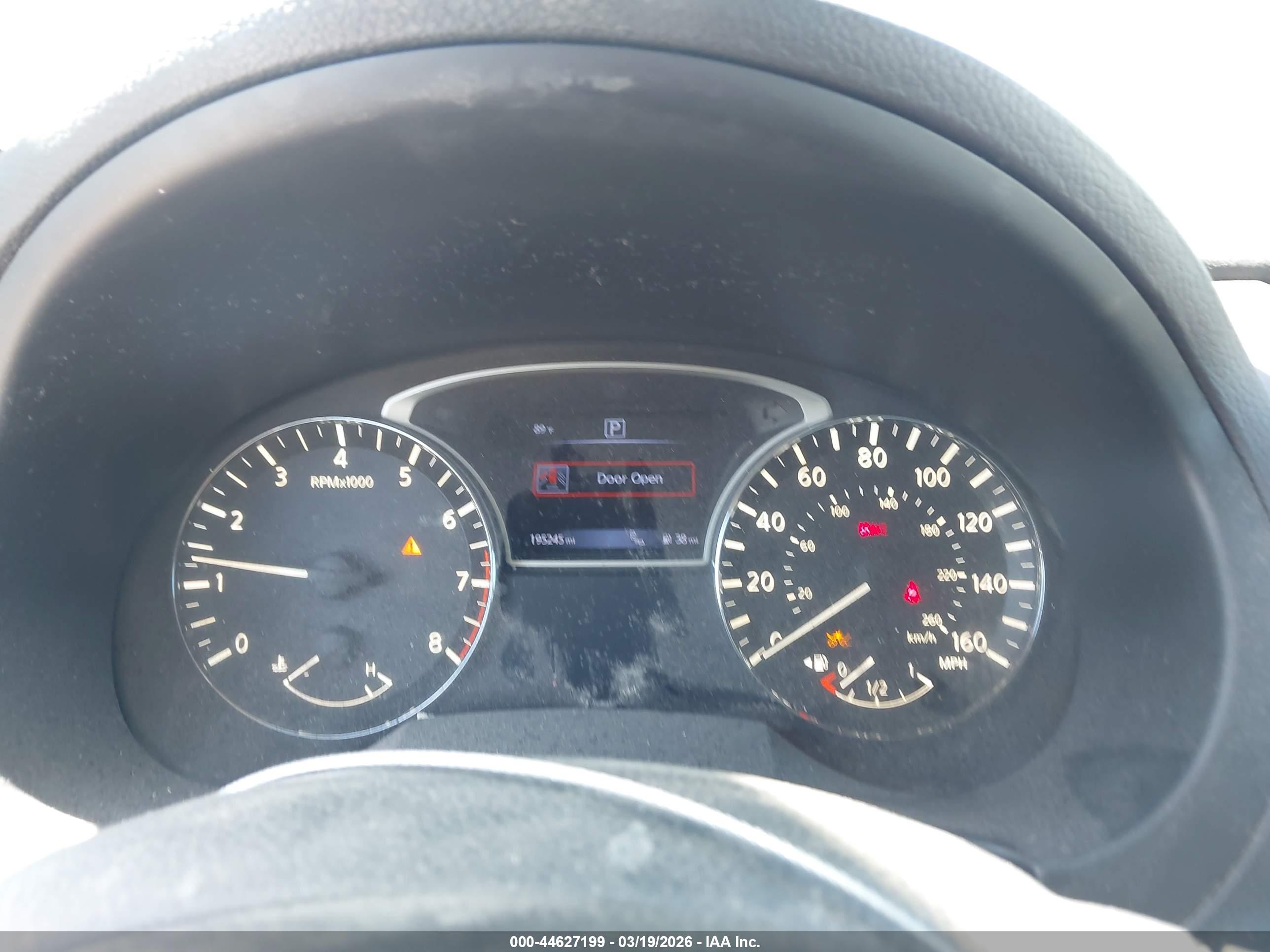 NISSAN ALTIMA image 7
