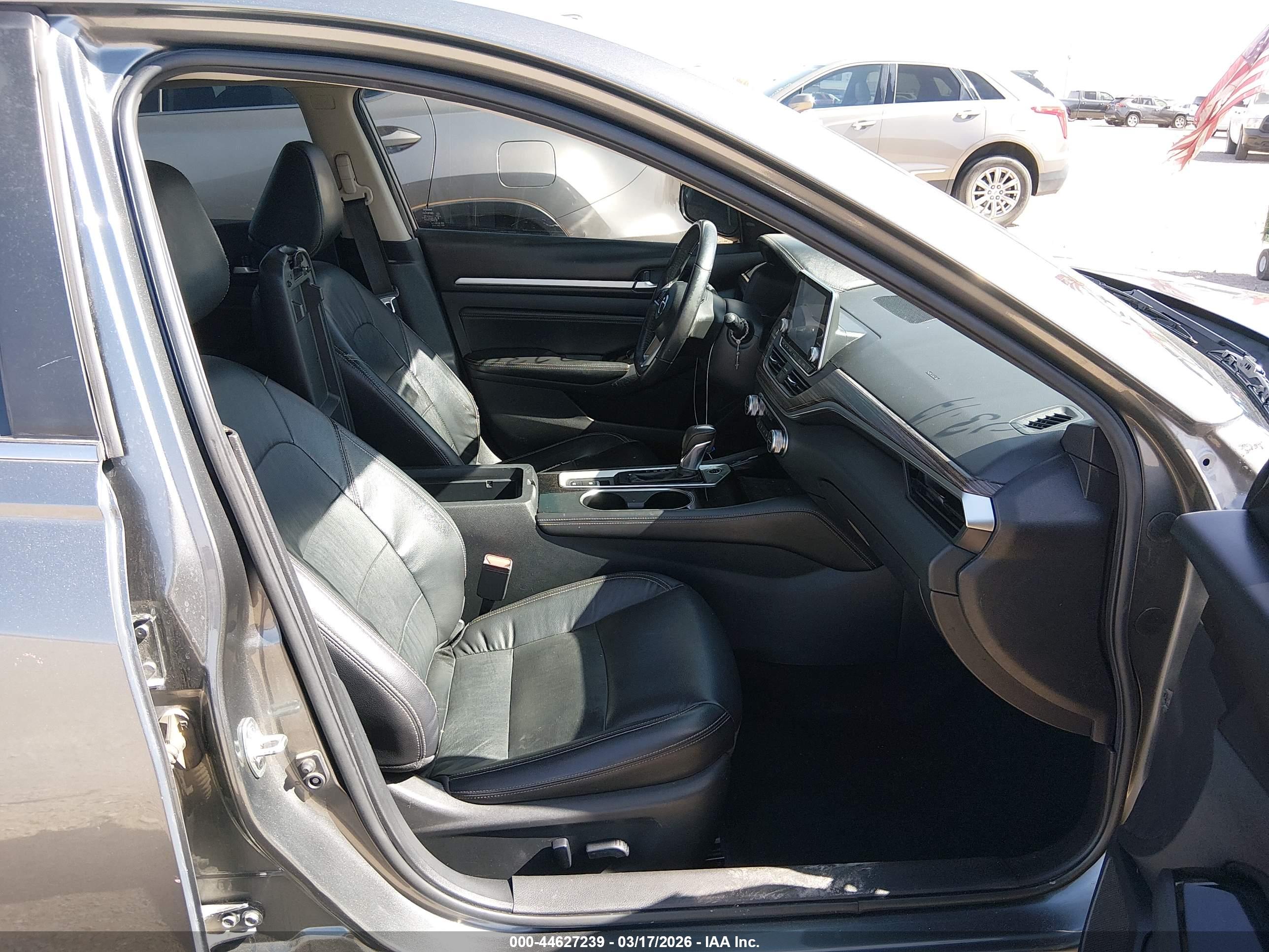 NISSAN ALTIMA image 5