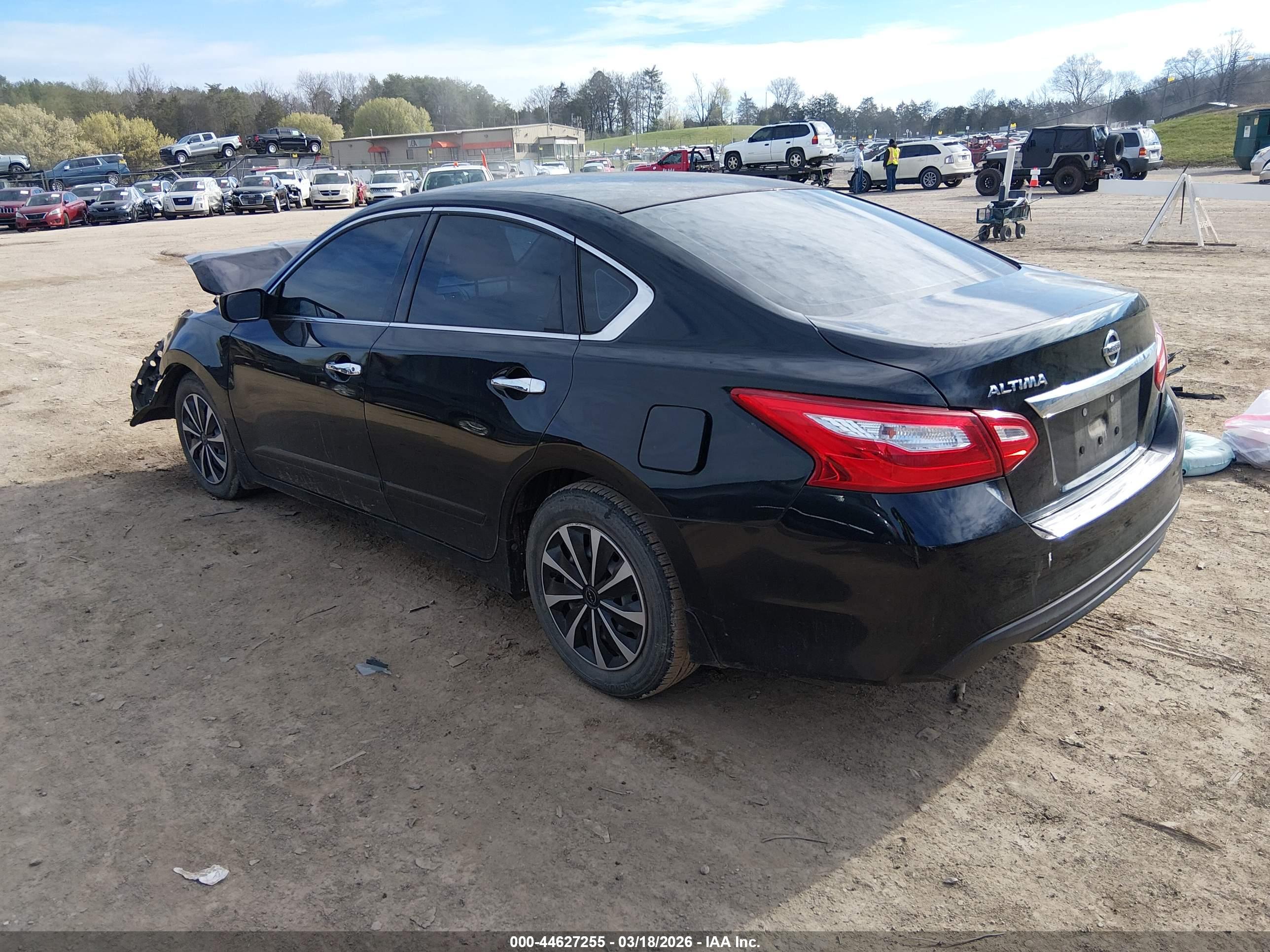 NISSAN ALTIMA image 3