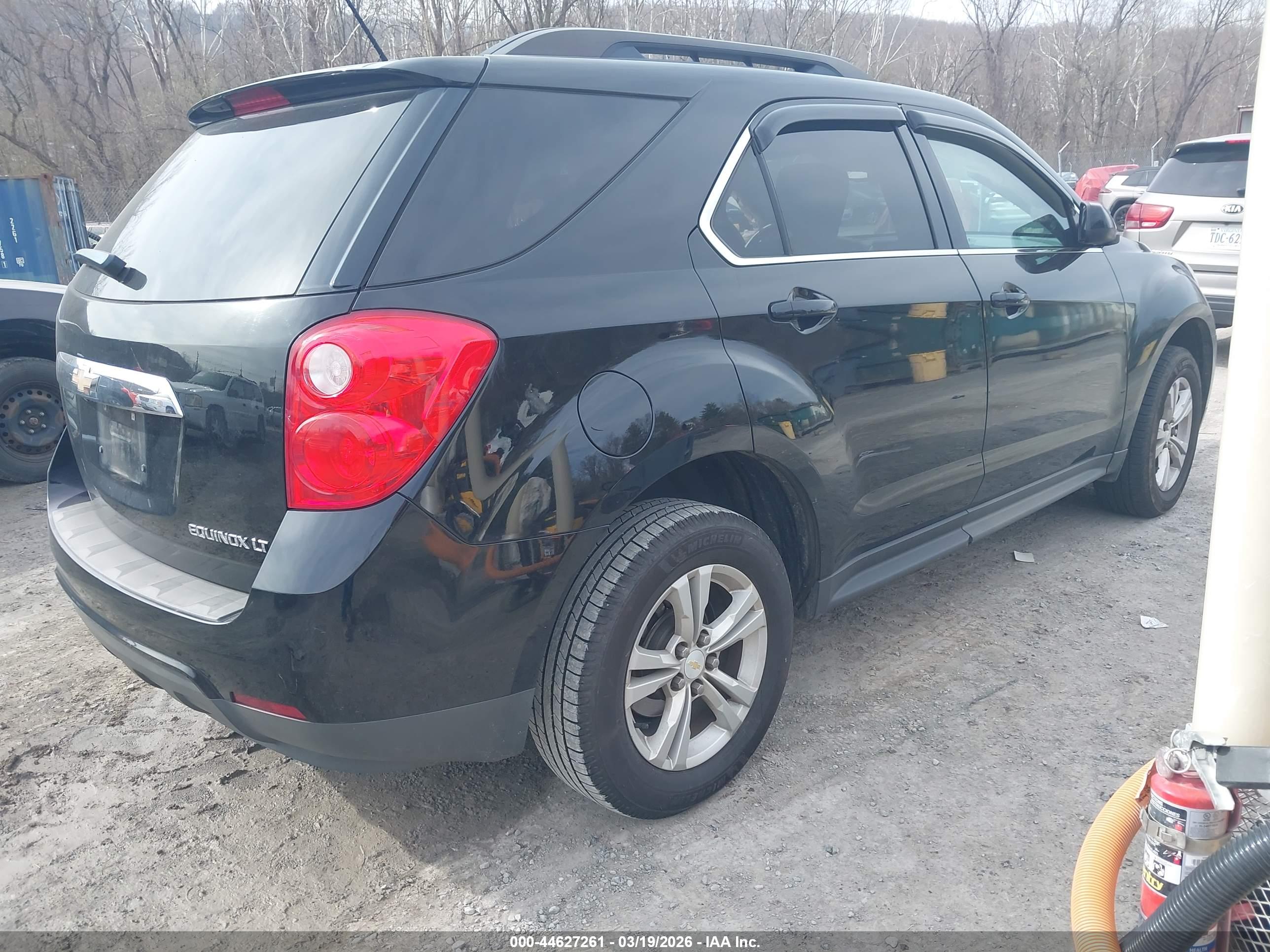CHEVROLET EQUINOX image 4