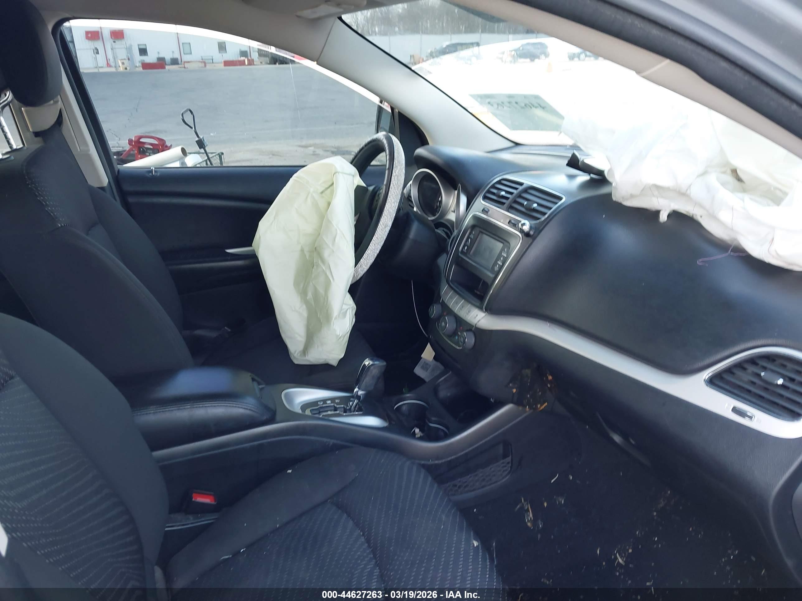 DODGE JOURNEY image 5