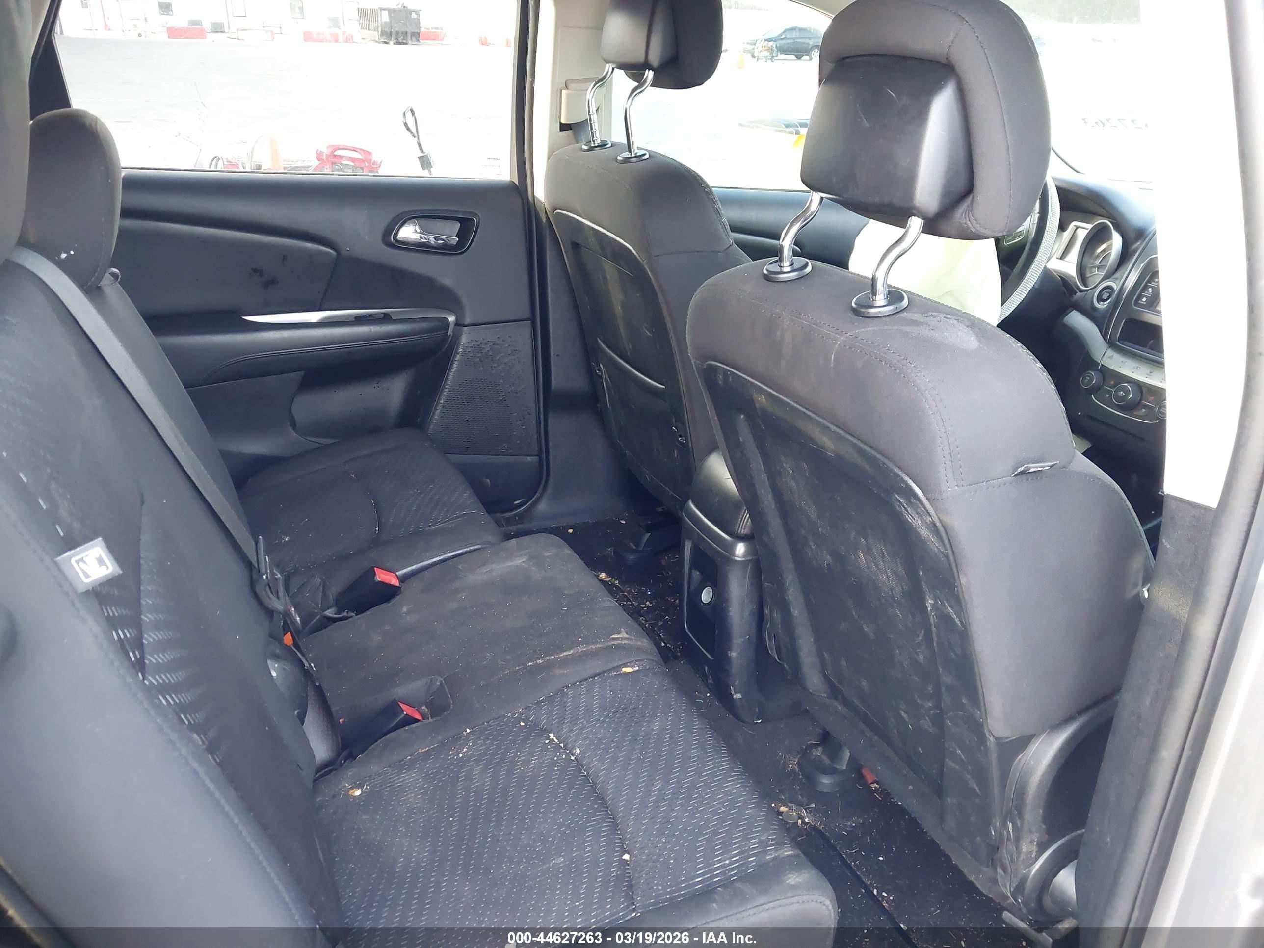 DODGE JOURNEY image 8