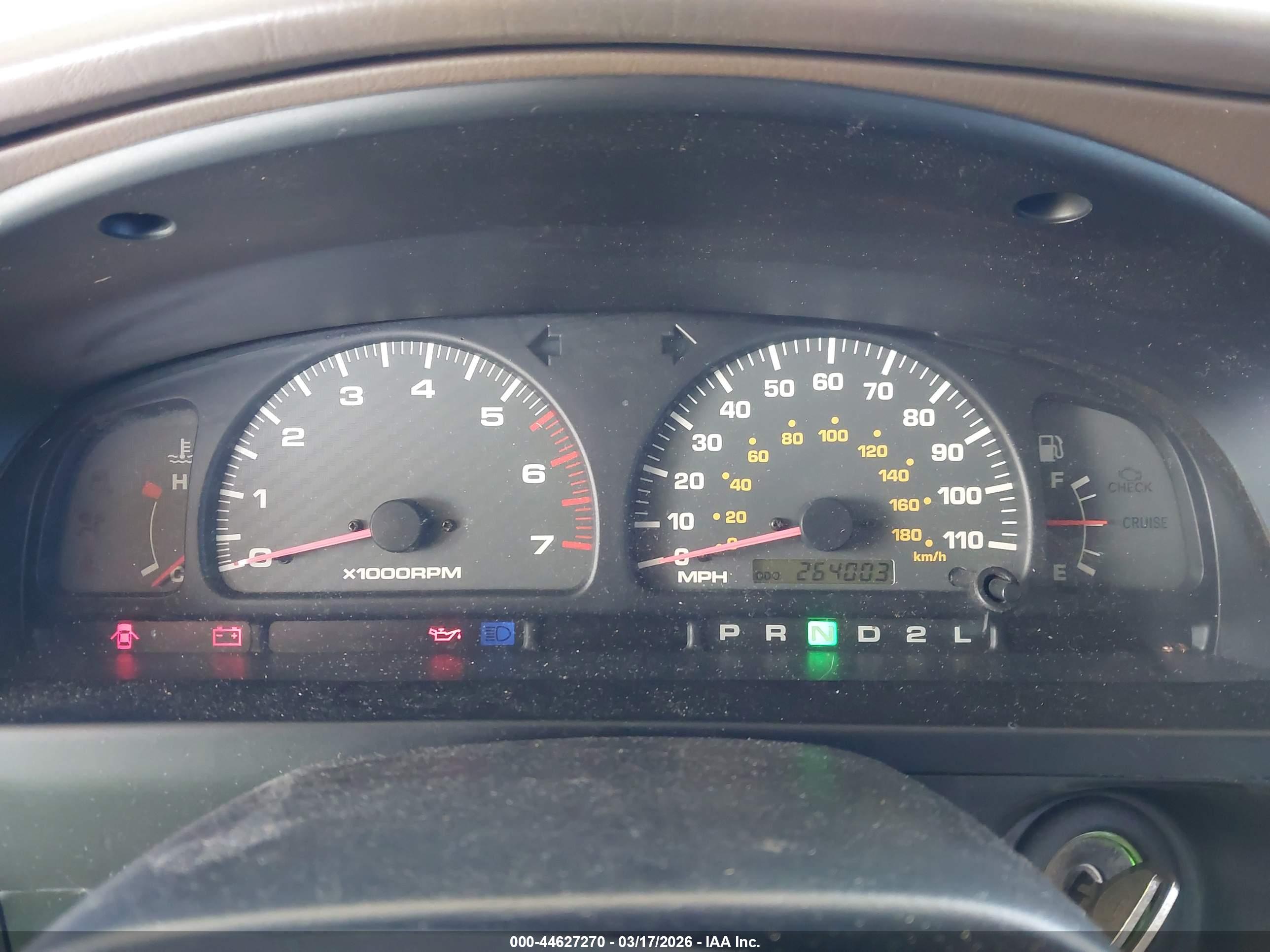 TOYOTA 4RUNNER image 7