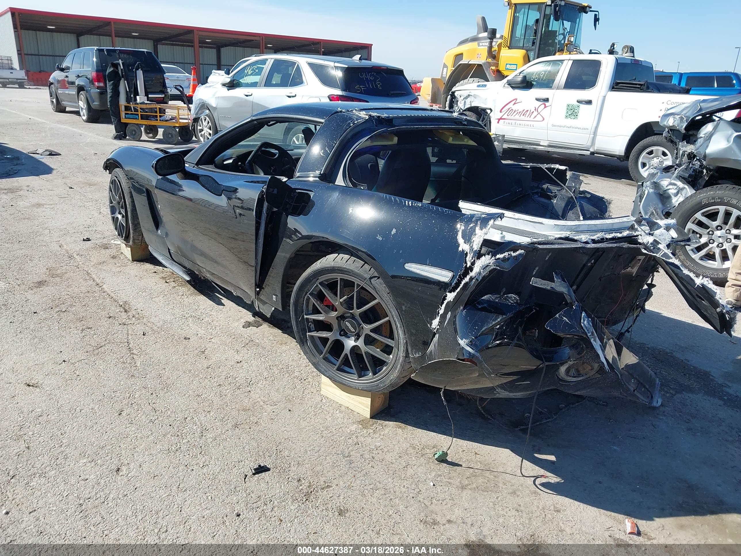 CHEVROLET CORVETTE image 3