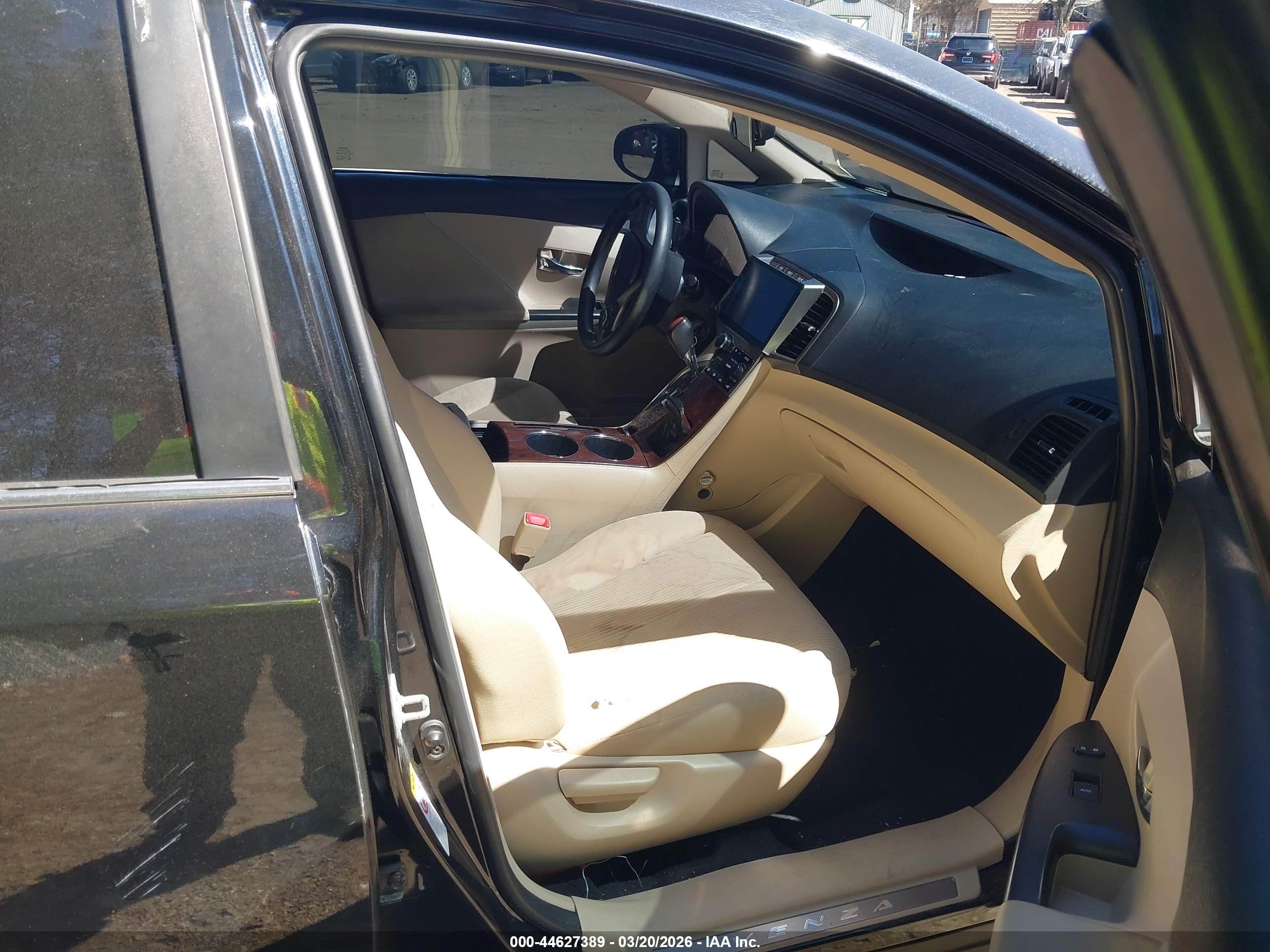 TOYOTA VENZA image 5