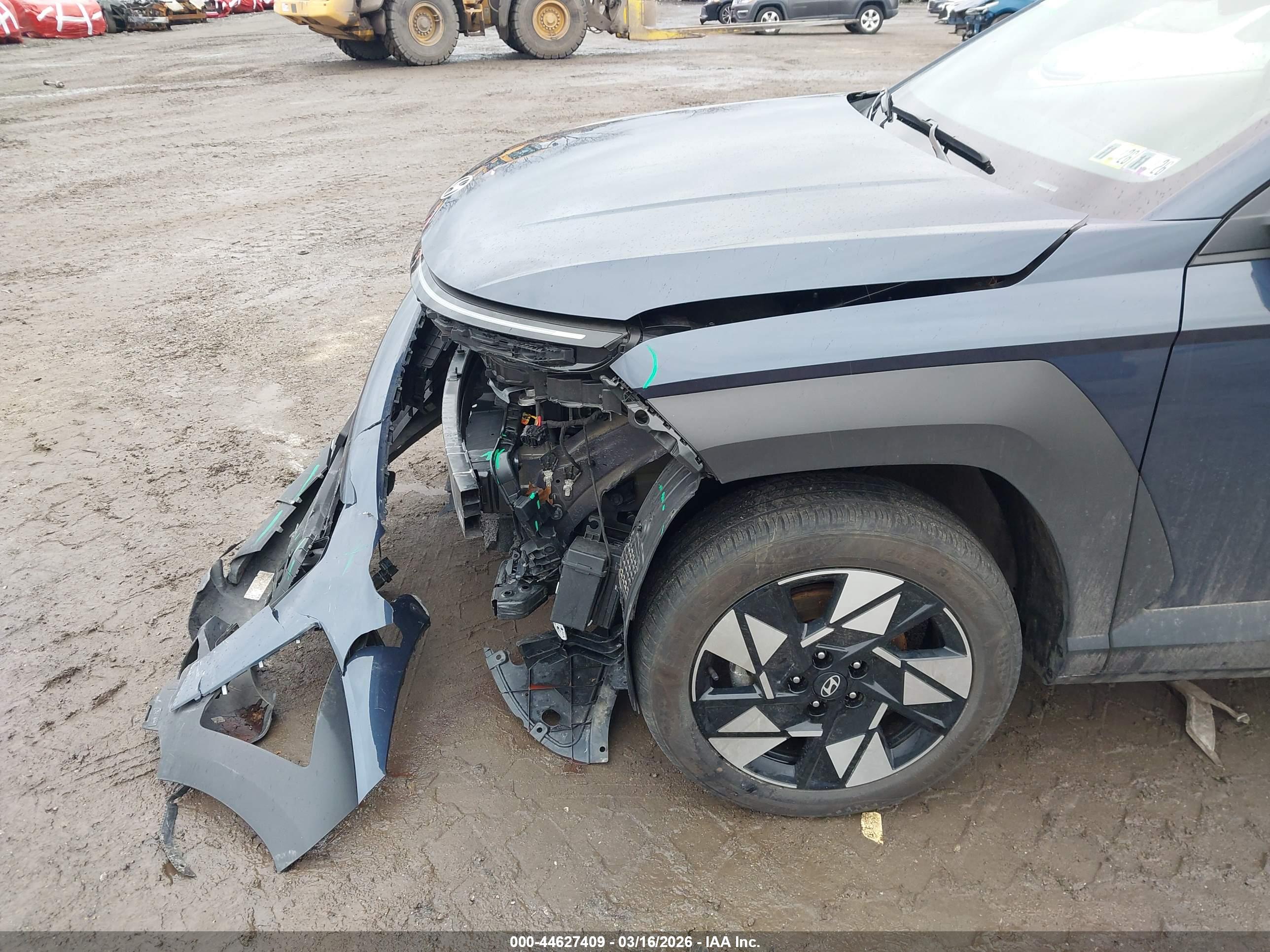 HYUNDAI KONA image 6
