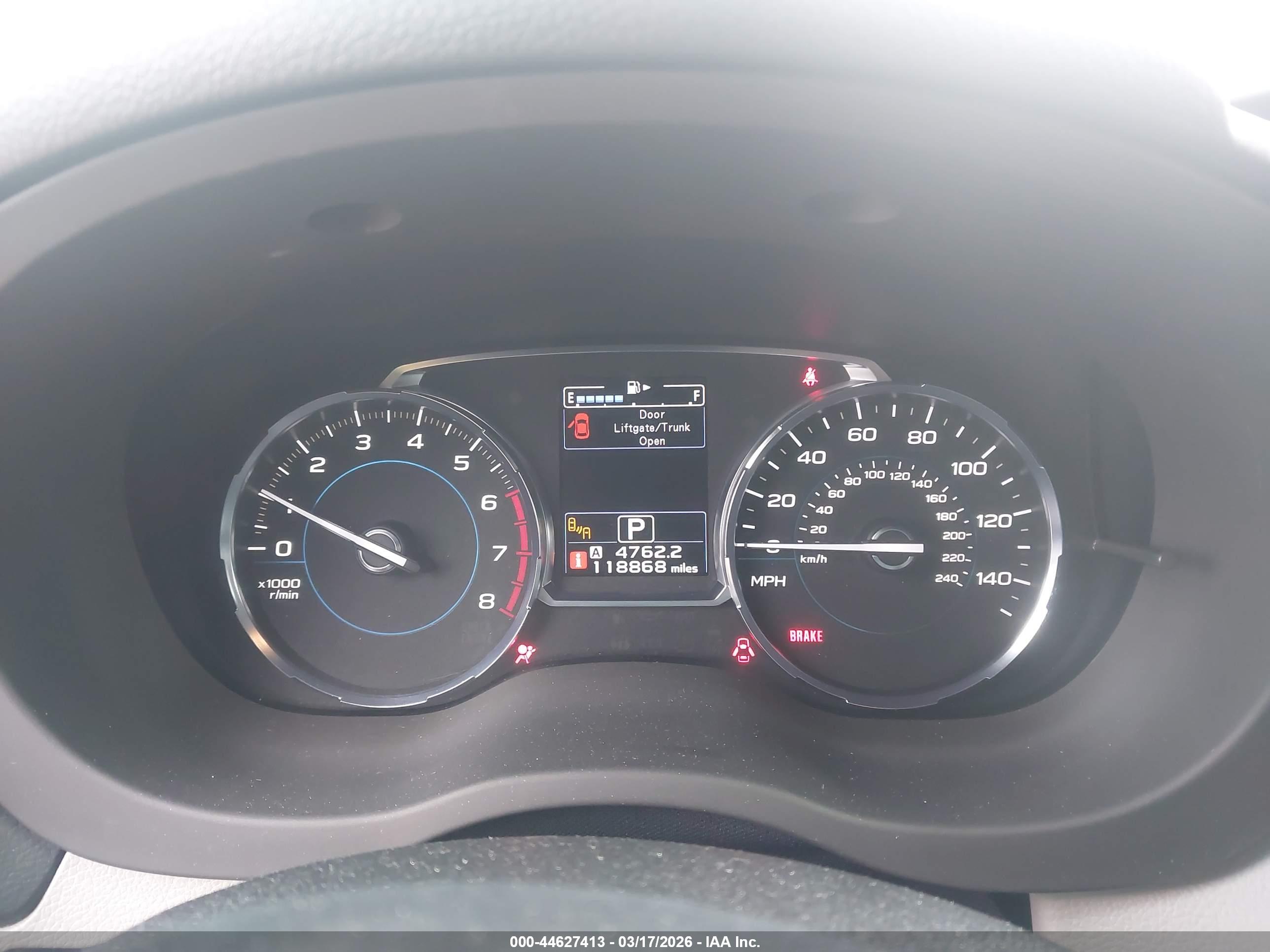 SUBARU FORESTER image 7