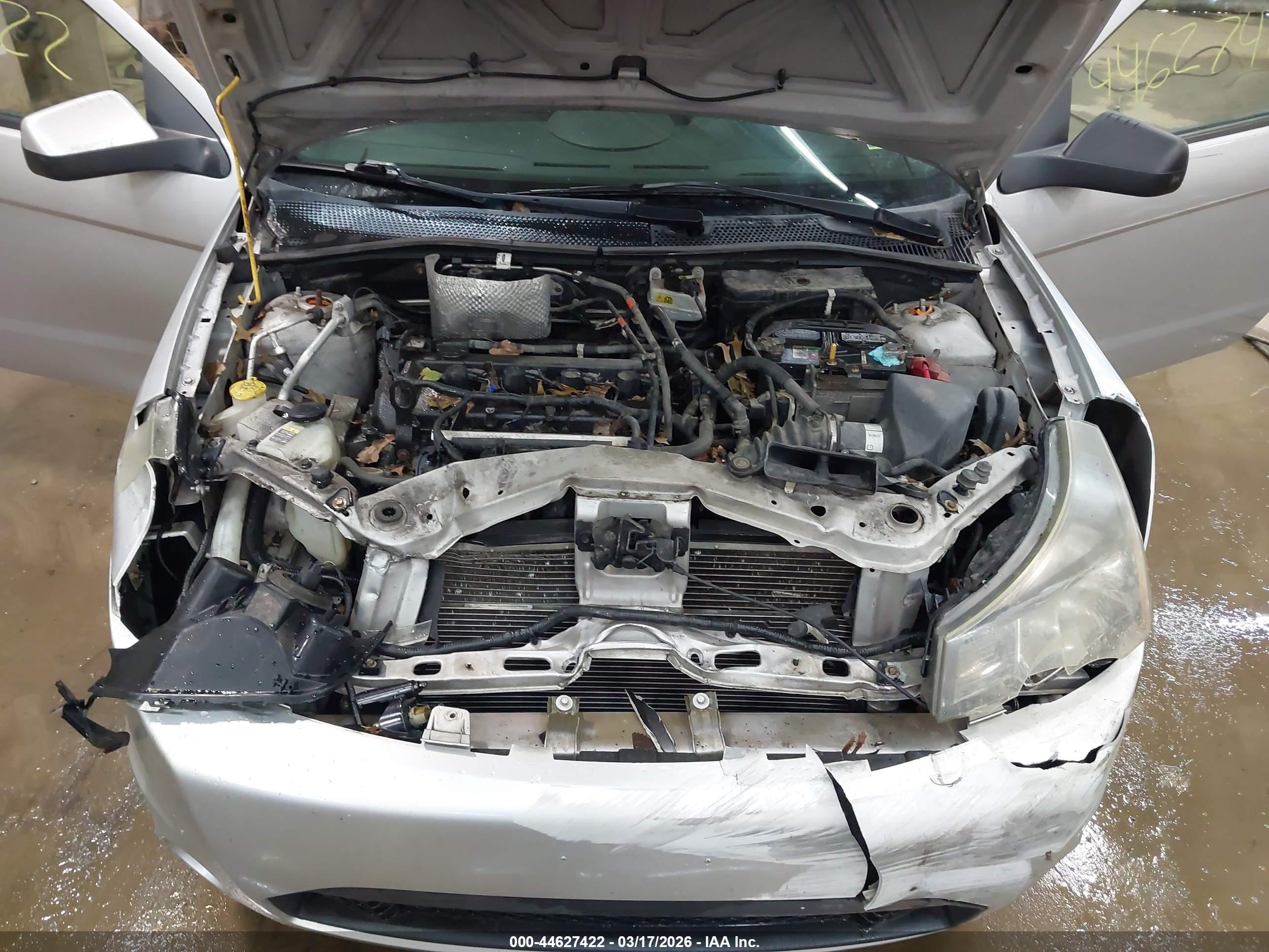 FORD FOCUS image 10