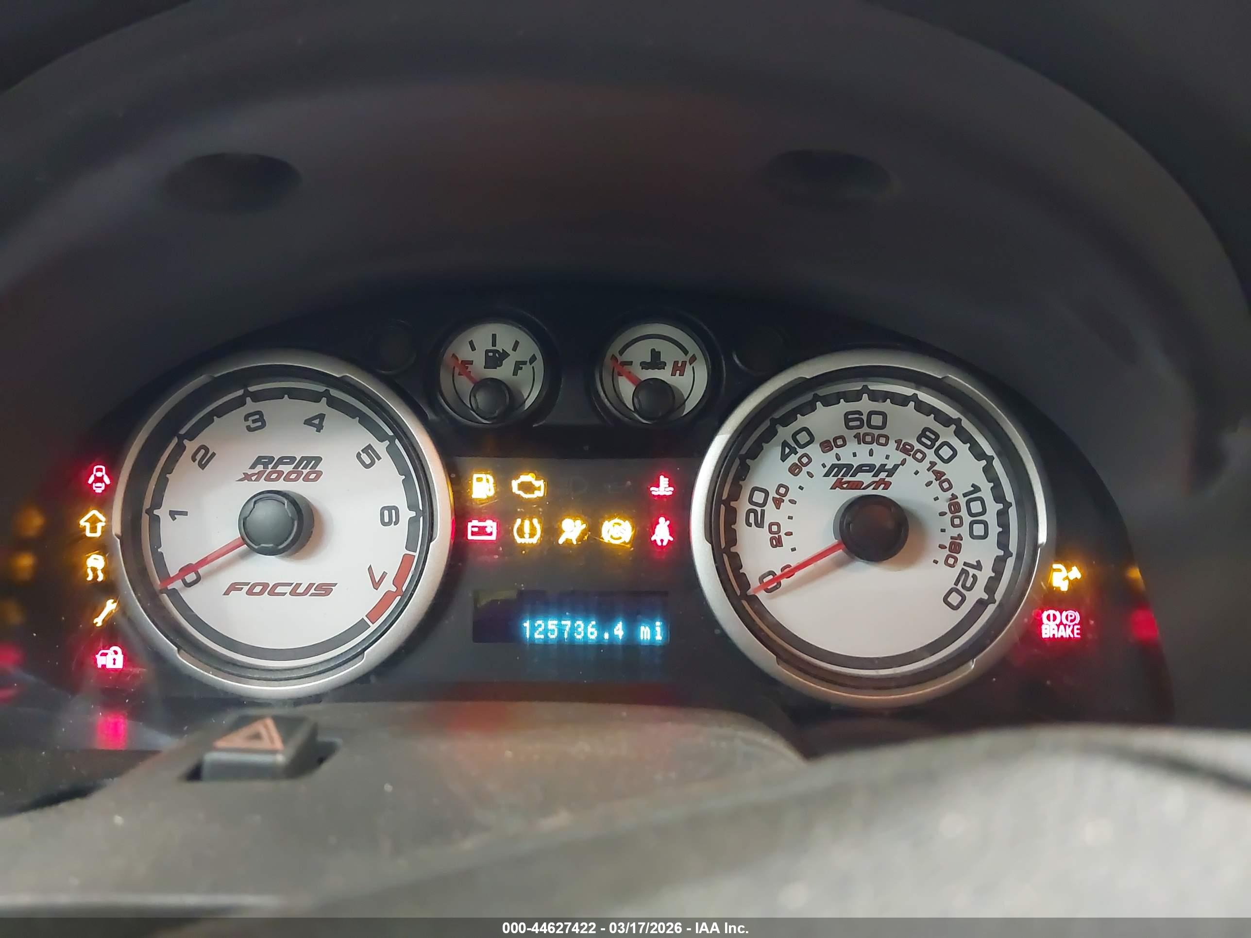FORD FOCUS image 7