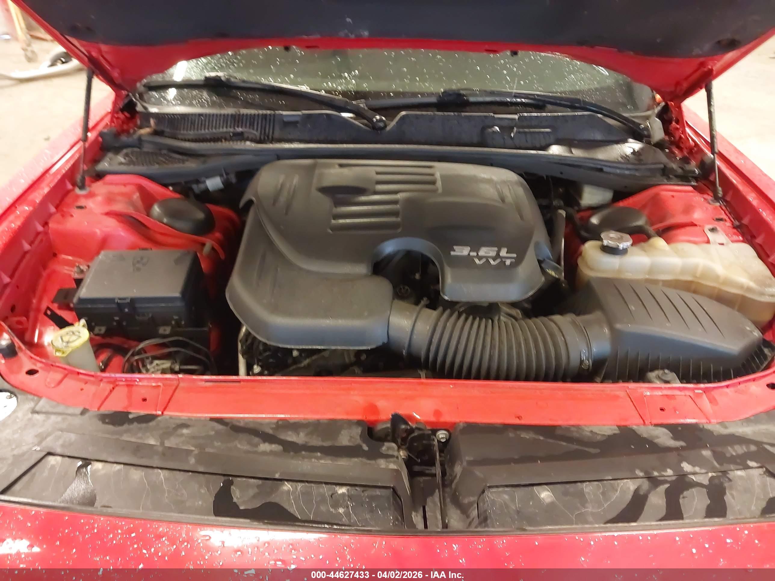 DODGE CHALLENGER image 10