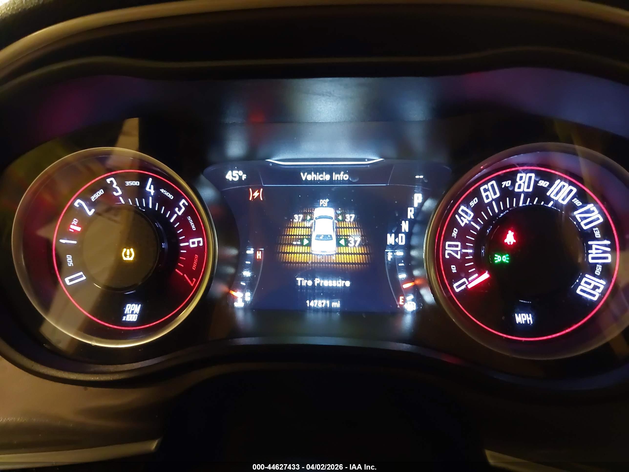 DODGE CHALLENGER image 7