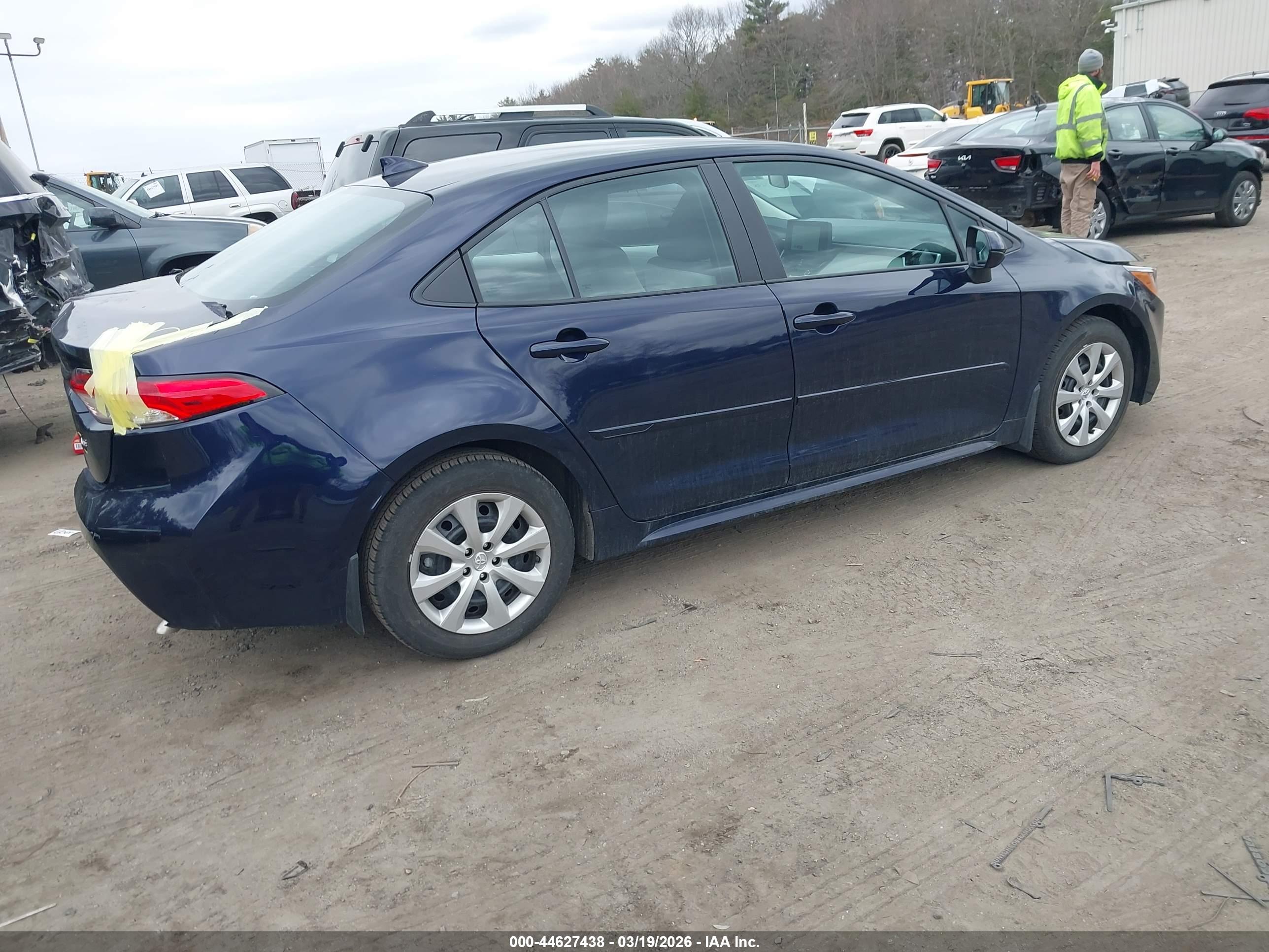 TOYOTA COROLLA image 4