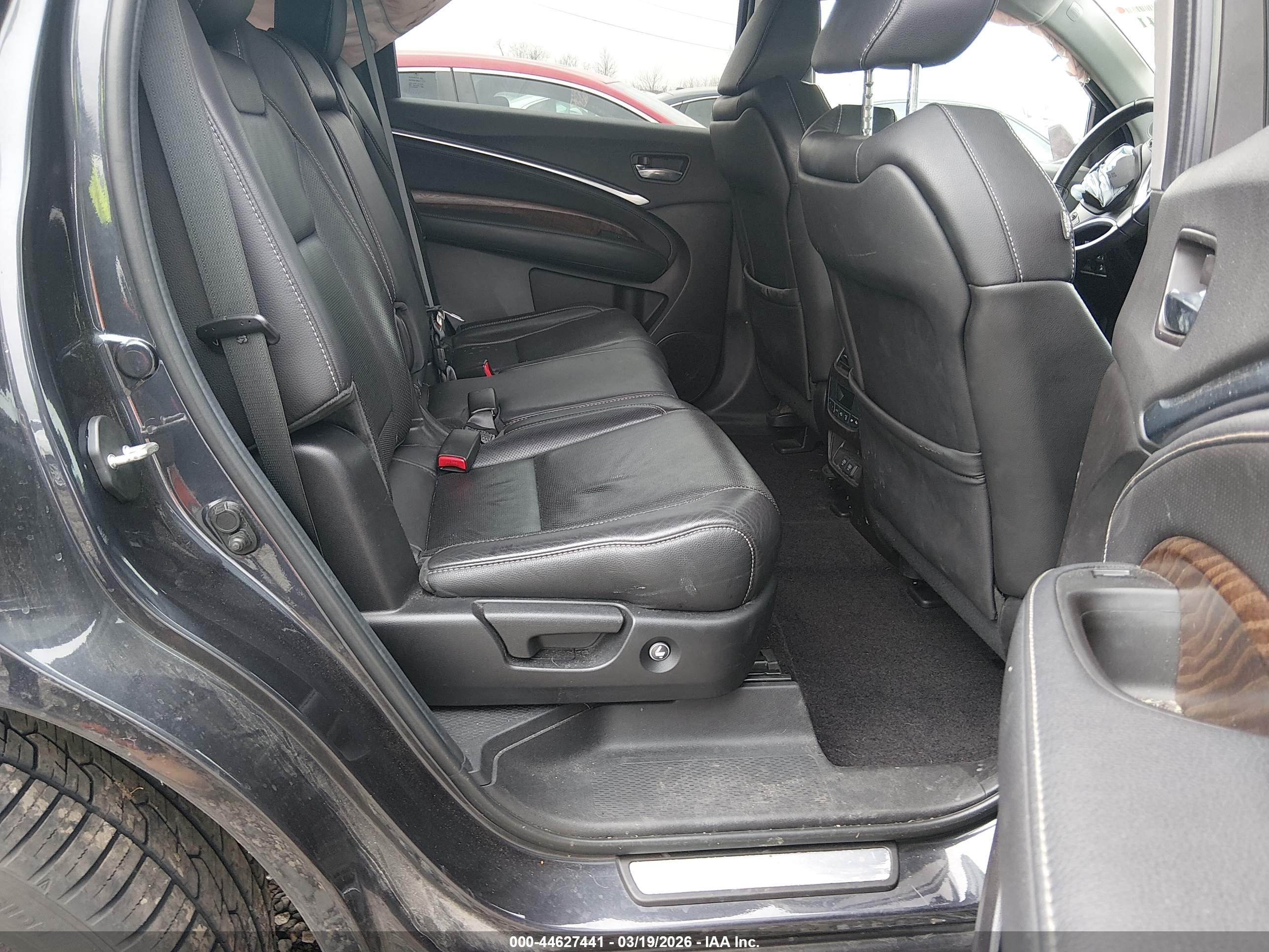 ACURA MDX image 8