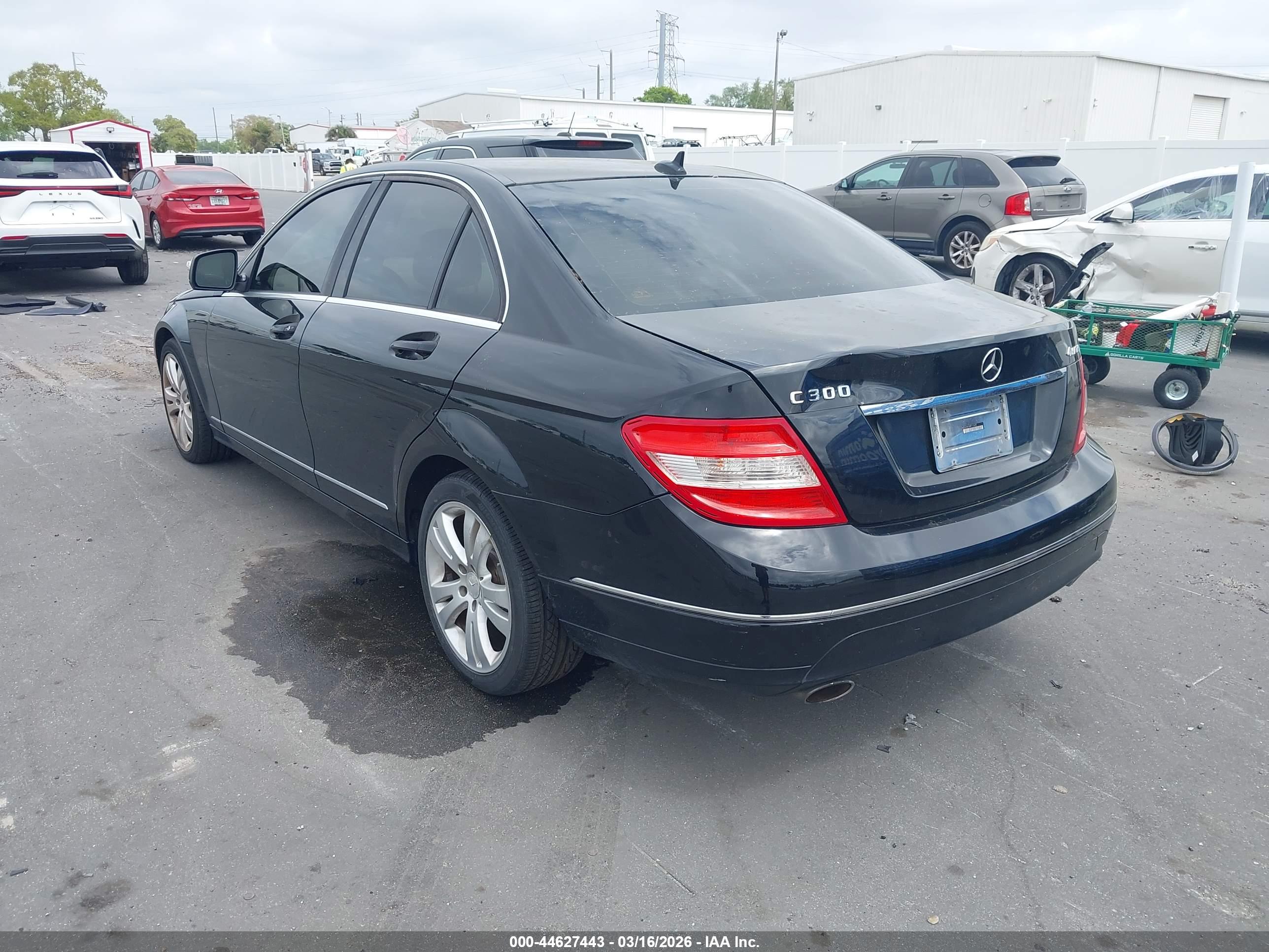 MERCEDES-BENZ C image 3
